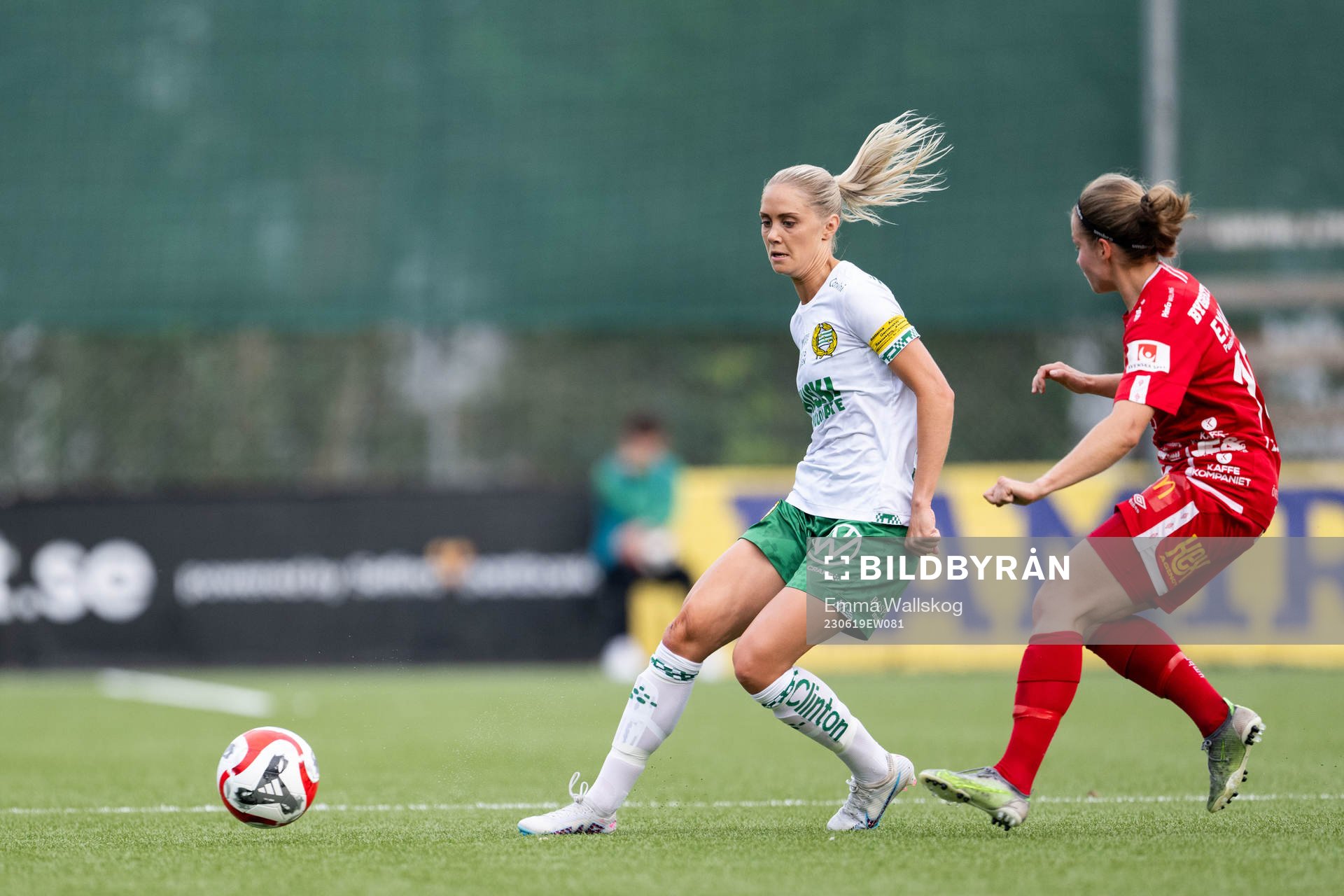 Hammarbys Alice Carlsson och Örebros Heidi Kollanen