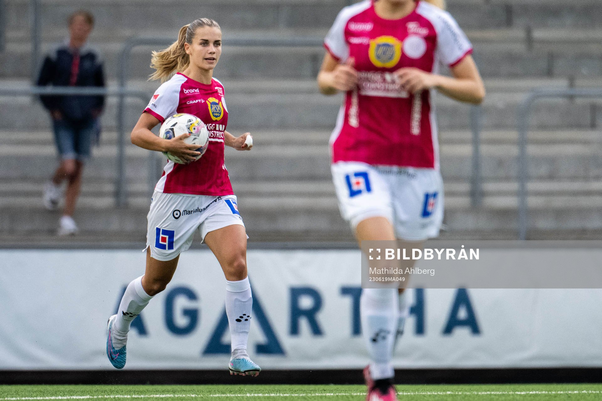 IK Uppsalas Johanna Renmark jublar