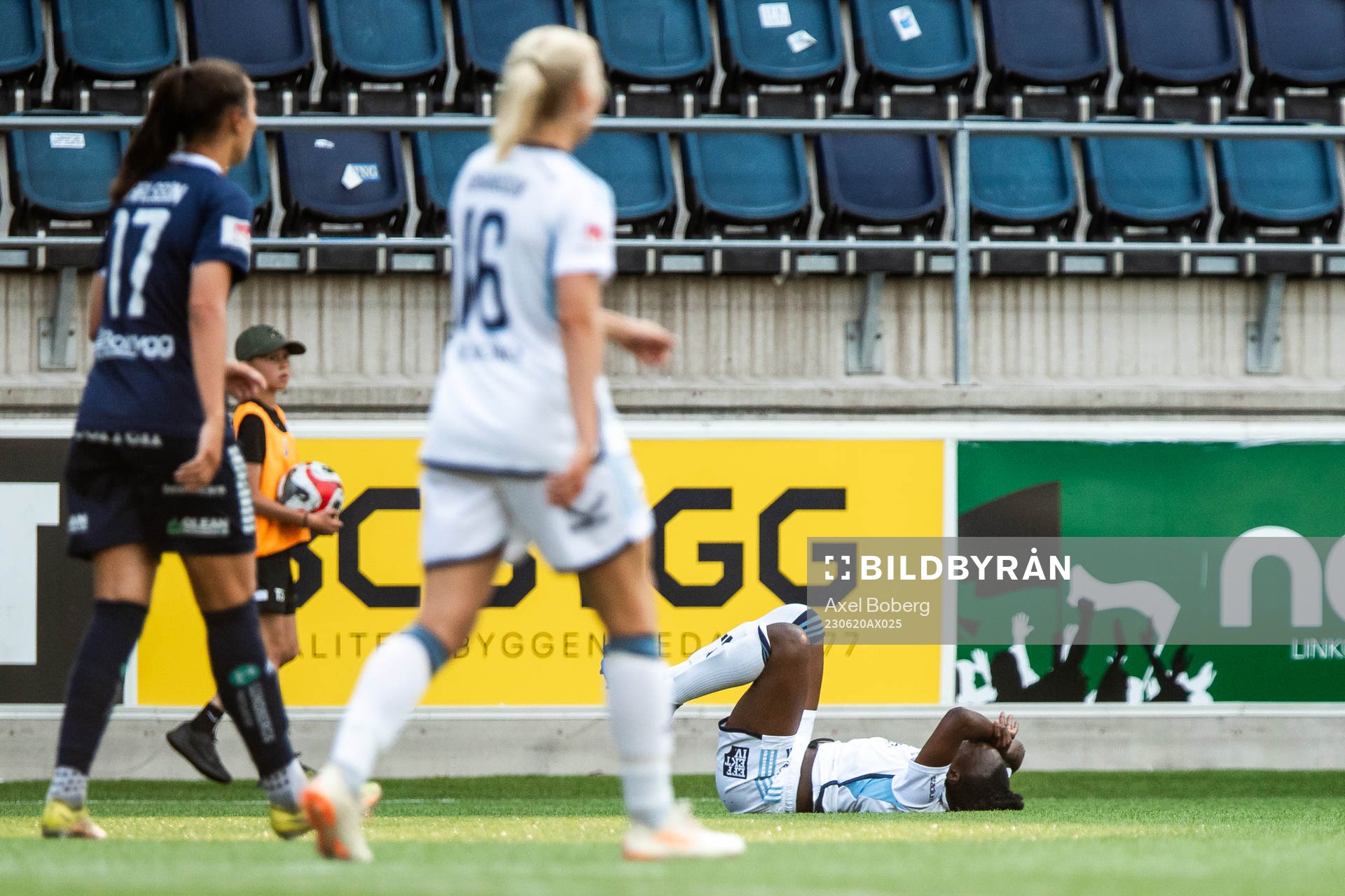 Djurgårdens Flavine Mawete Musolo har ont