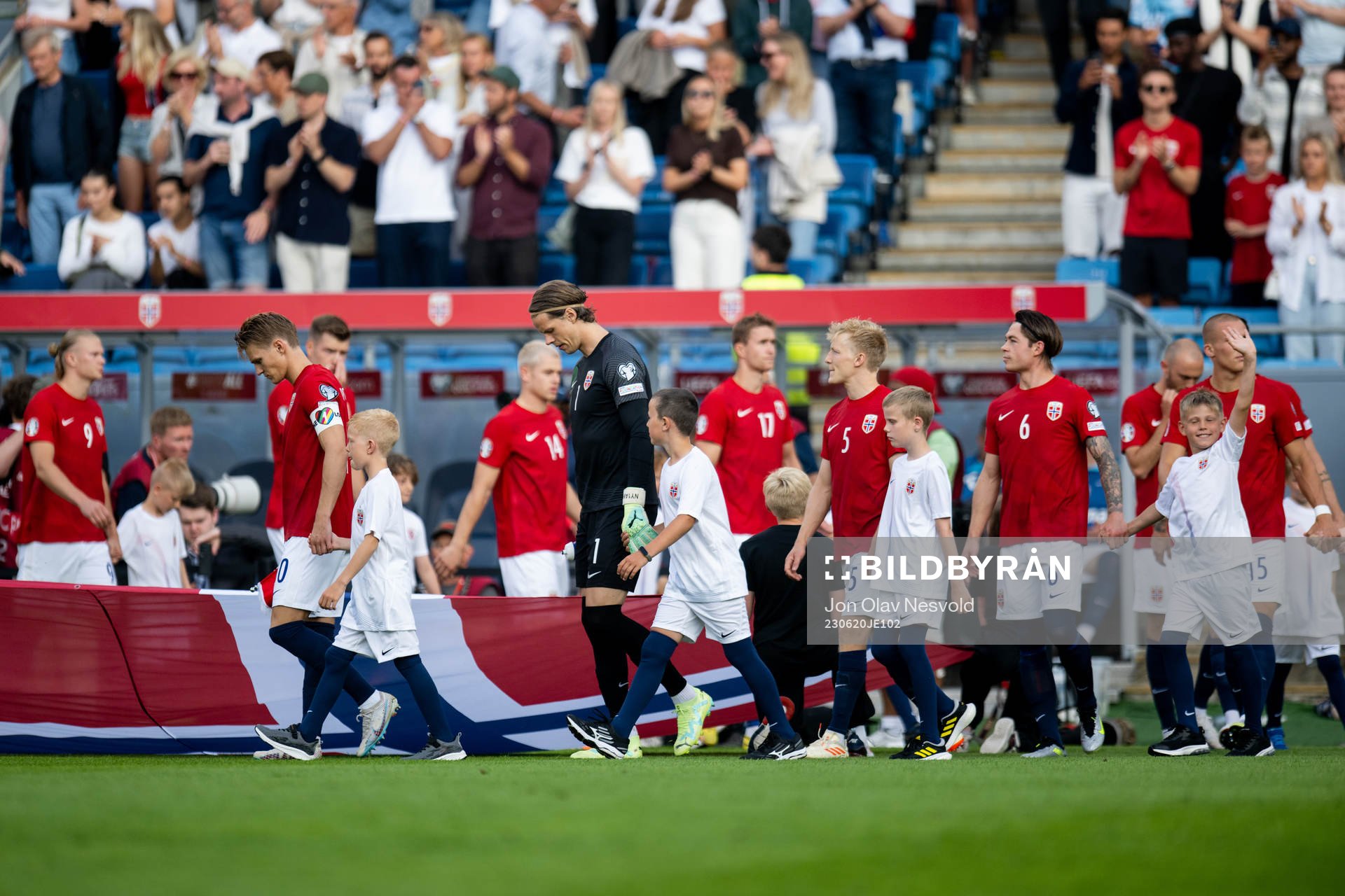 Martin Ødegaard, goalkeeper Ørjan Håskjold Nyland,