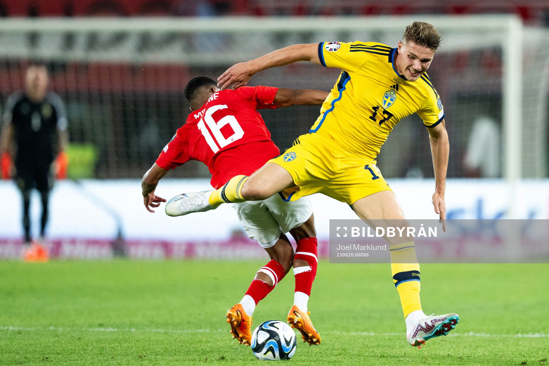 Phillipp Mwene of Austria and Viktor Gyökeres of Sweden