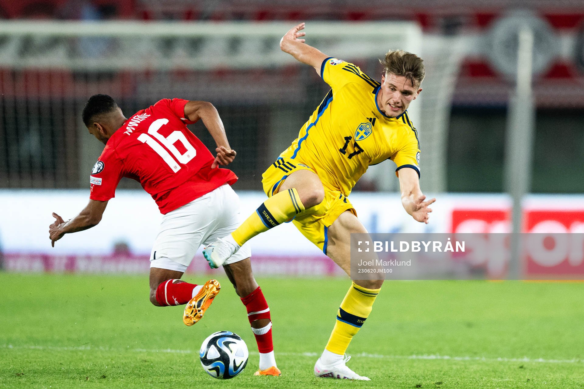 Phillipp Mwene of Austria and Viktor Gyökeres of Sweden