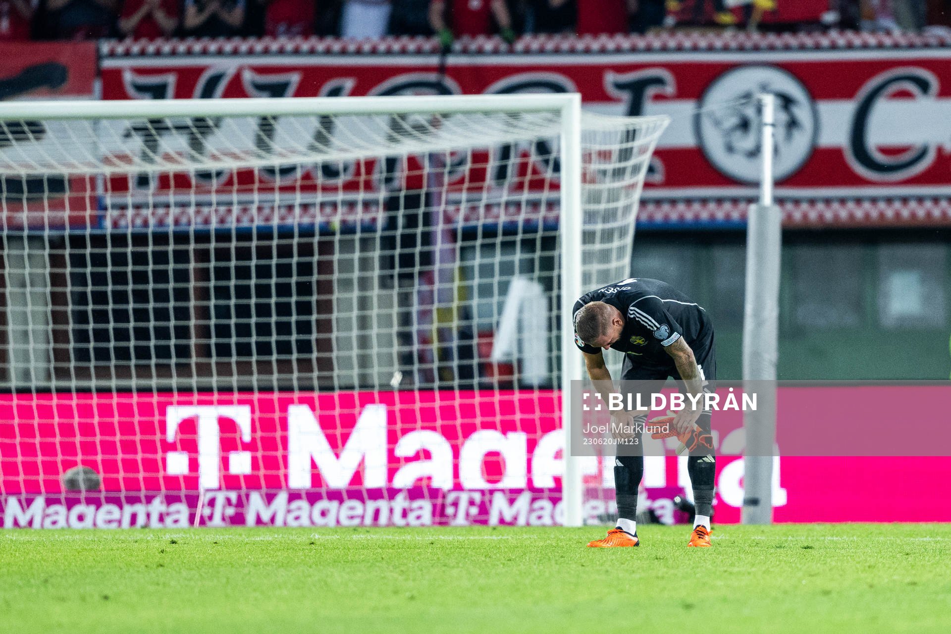 Goalkeeper Robin Olsen of Sweden looks dejected