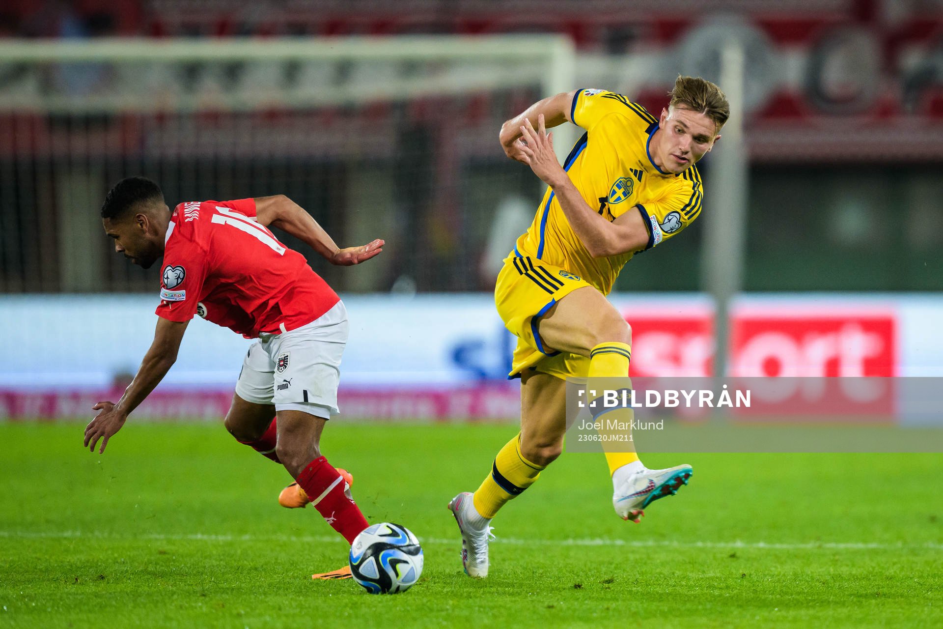 Phillipp Mwene of Austria and Viktor Gyökeres of Sweden
