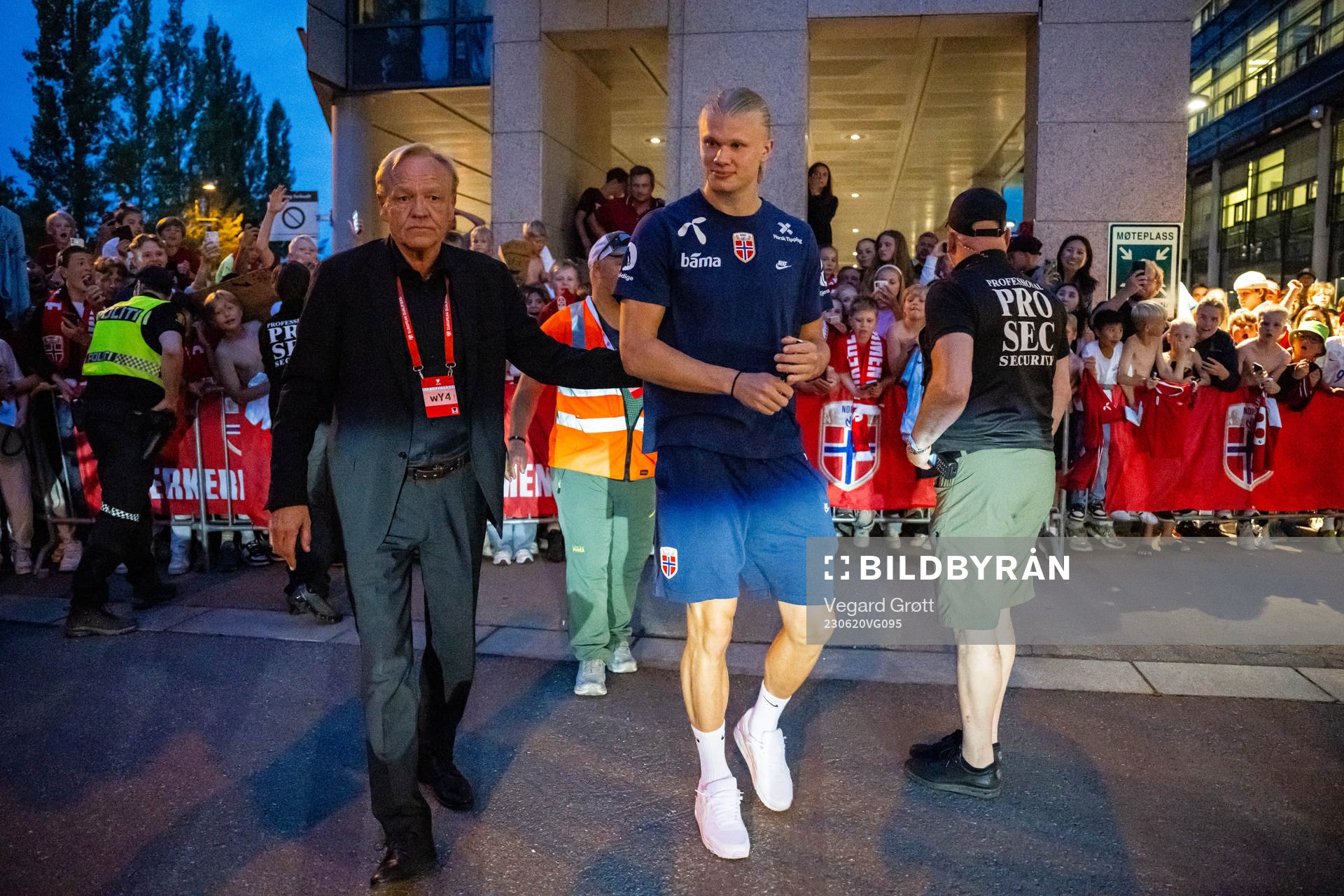 Geir Ellefsen, head of security, and Erling Braut Haaland