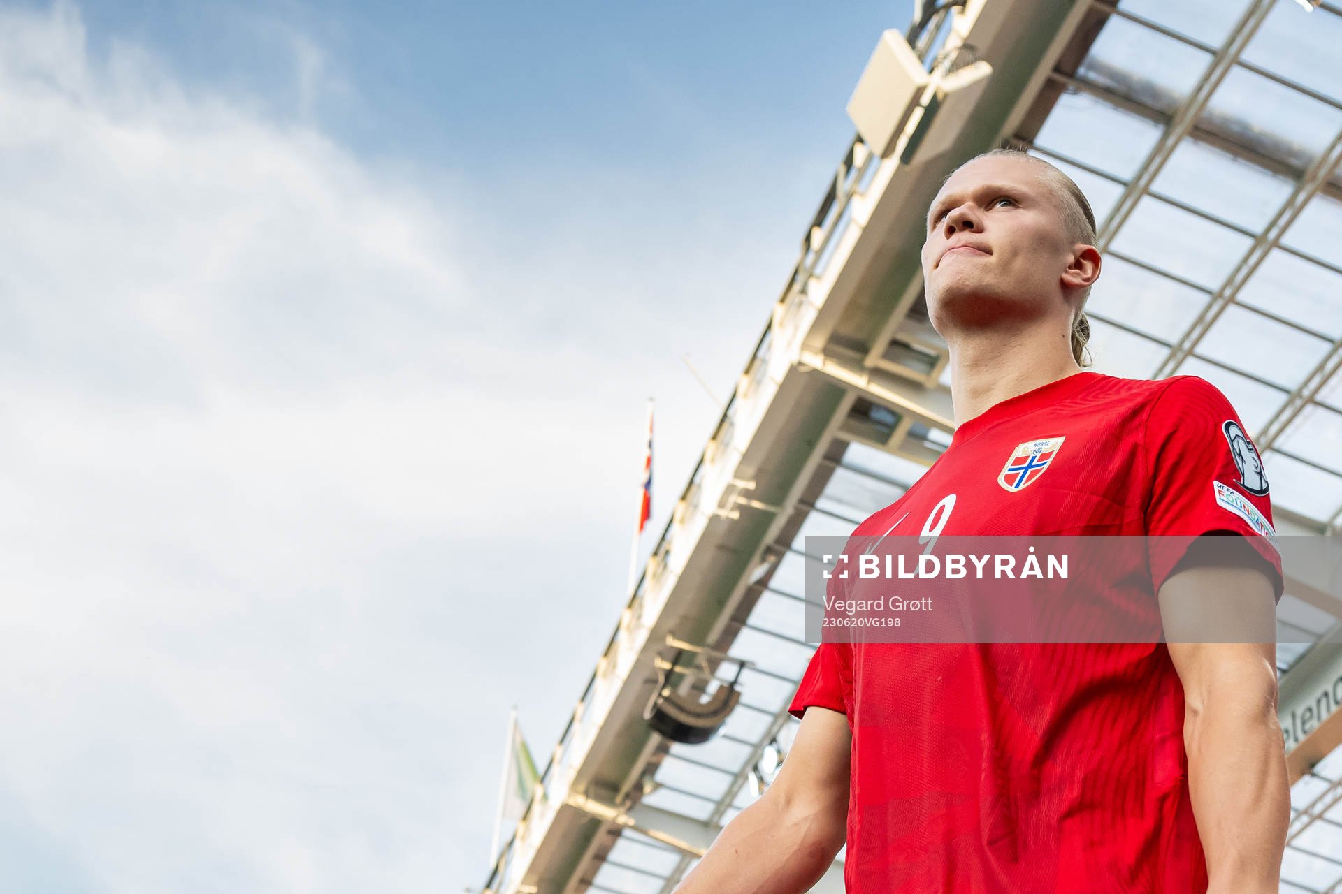 Erling Braut Haaland of Norway enters the pitch