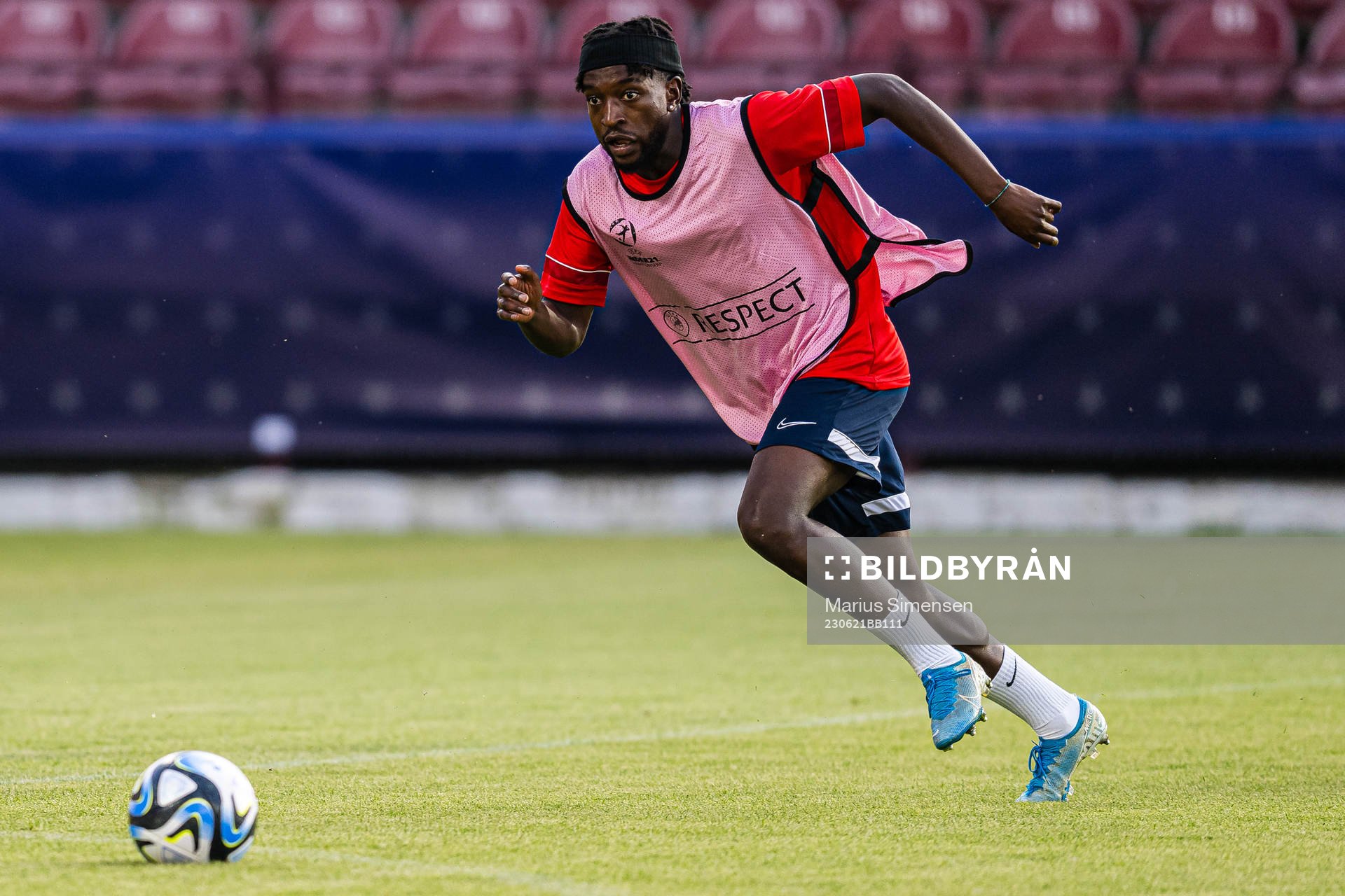 Warren Kamanzi of the Norwegian under-21 national football
