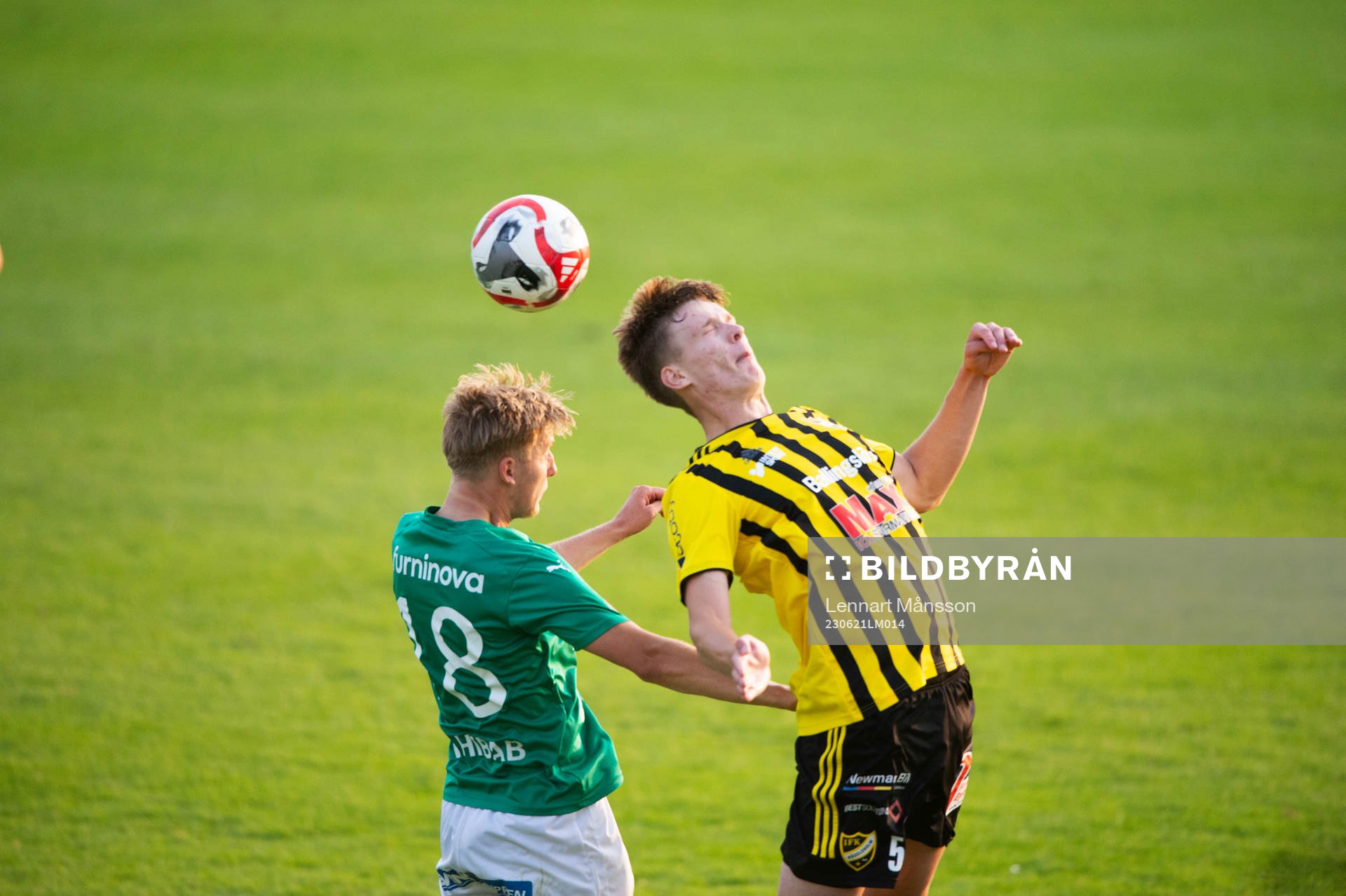 IFK Hässleholms Axel Henriksson i matchen i division 2