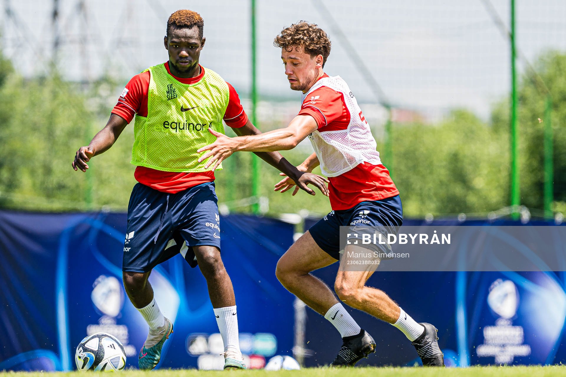 Joshua Kitolano and Colin Rösler of the Norwegian under-21