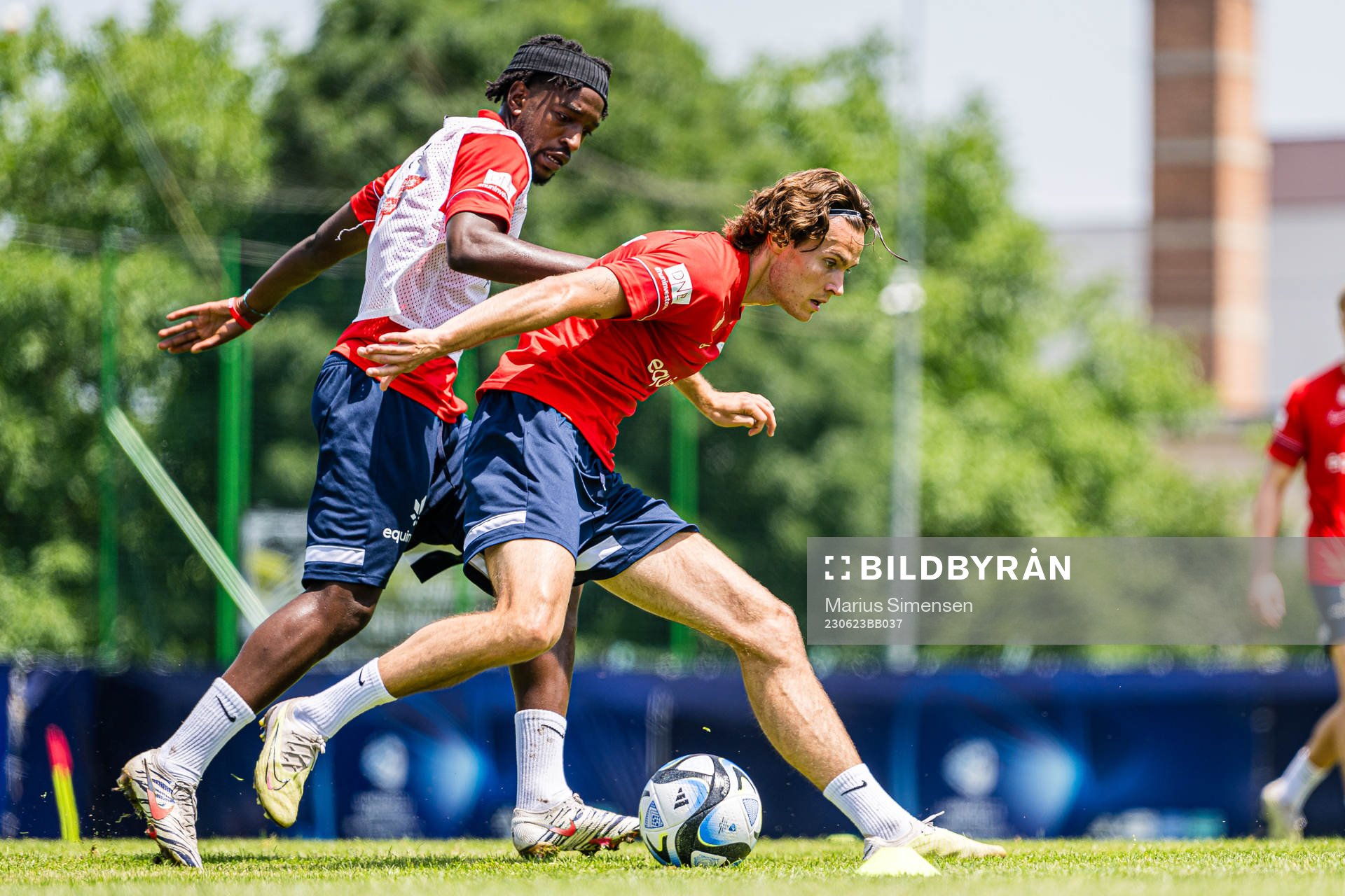Warren Kamanzi and Markus Solbakken of the Norwegian