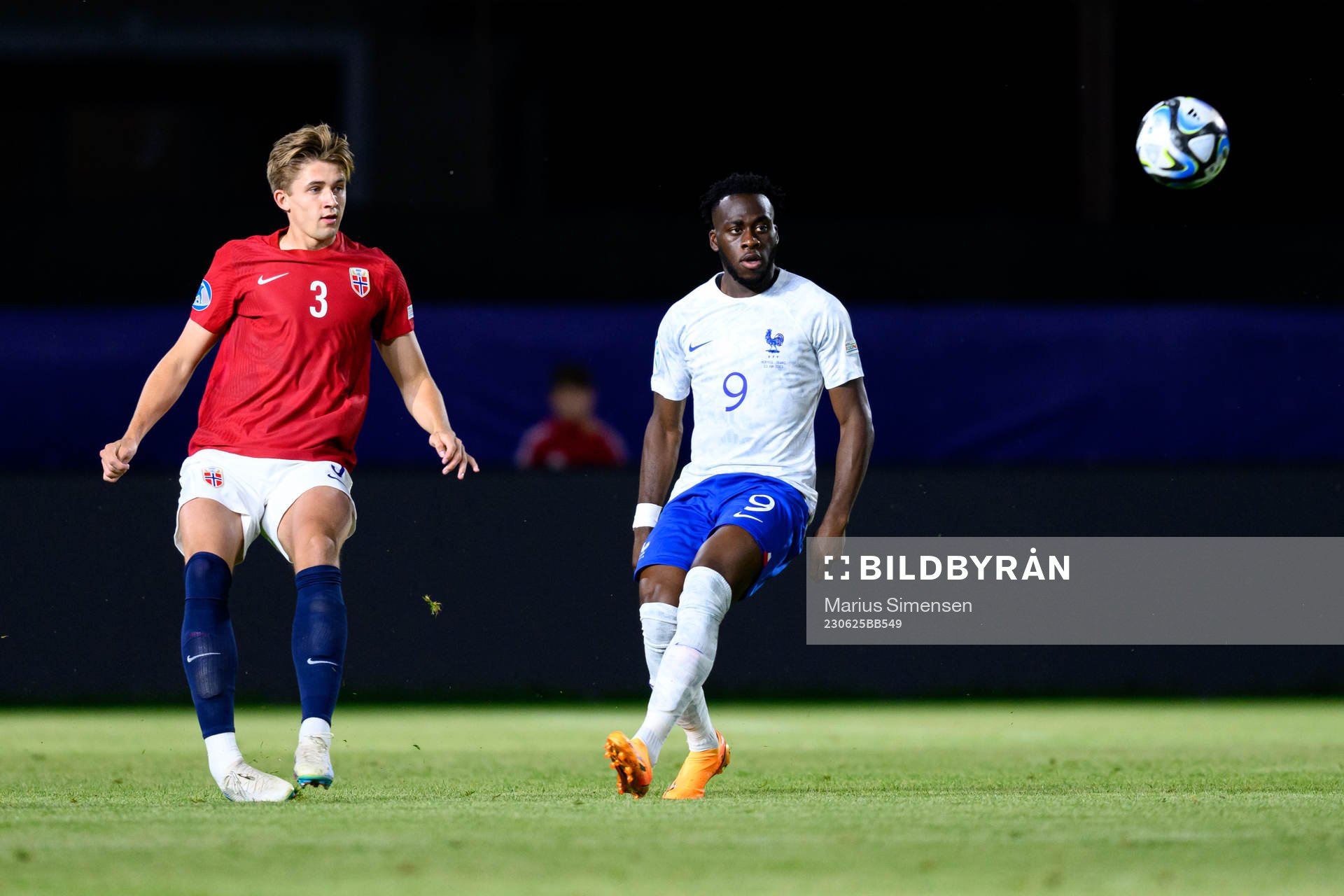 Henrik Heggheim of Norway and Arnaud Kalimuendo Muinga of