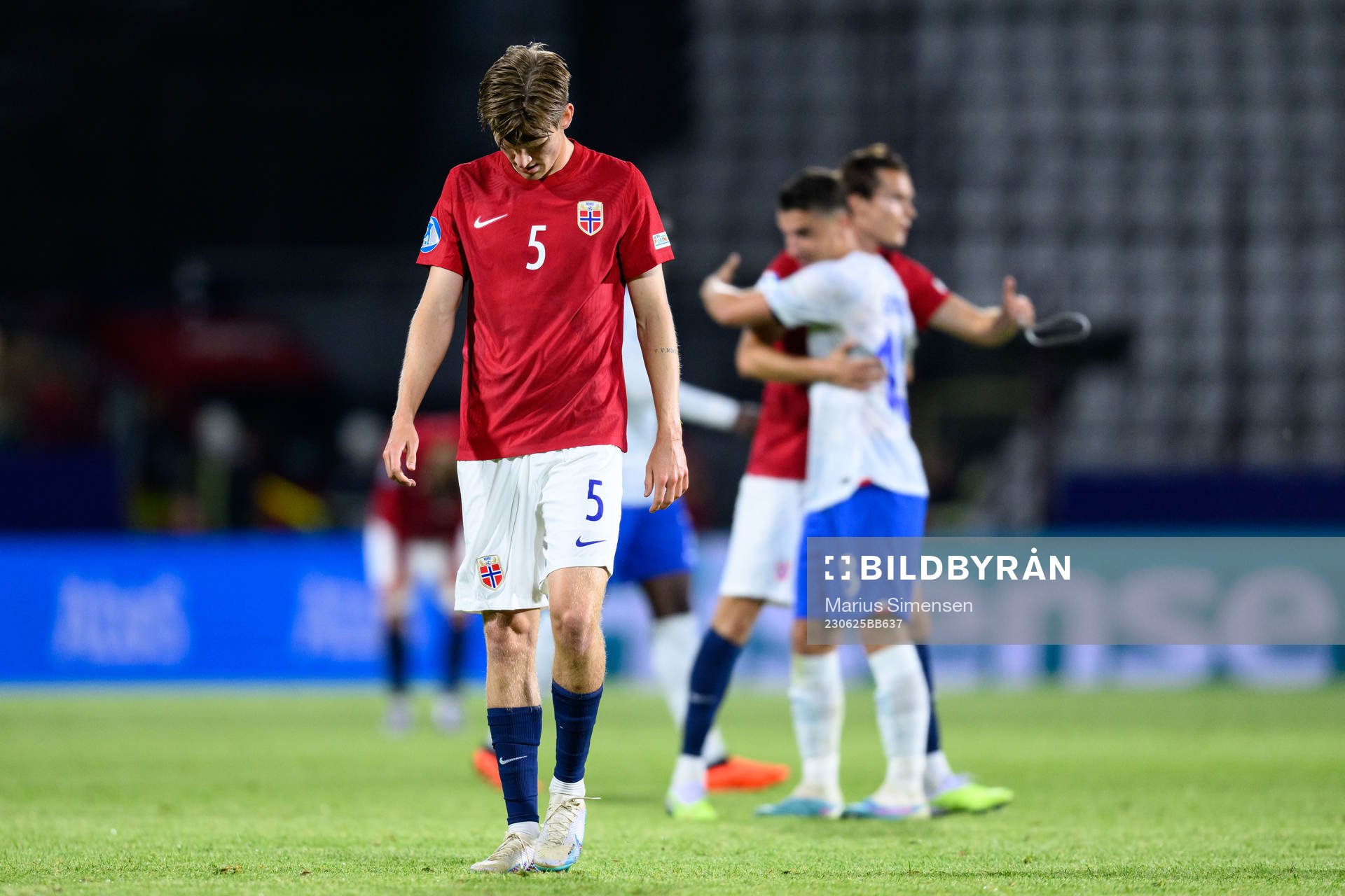 David Møller Wolfe of Norway looks dejected