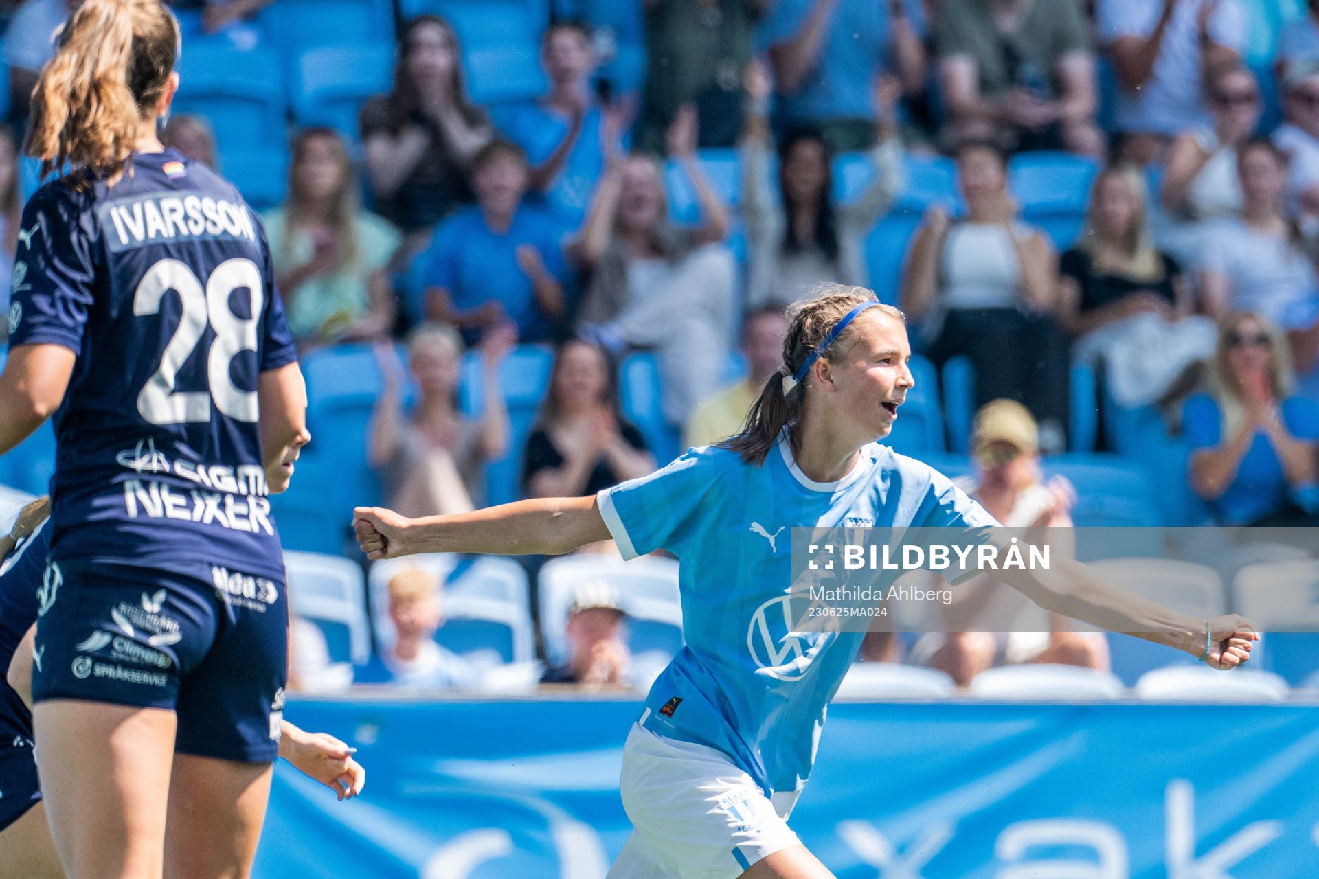 Malmö FFs Thelma Welin Persson jublar
