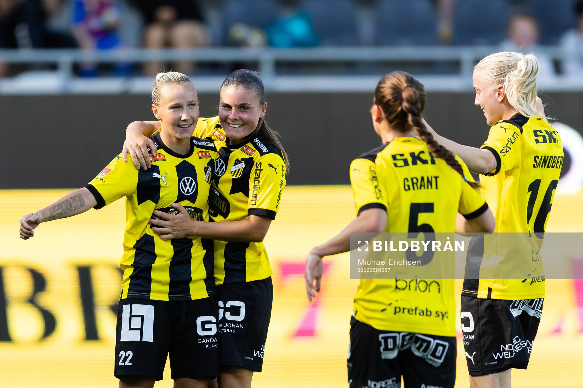 Häckens Marika Bergman Lundin jublar