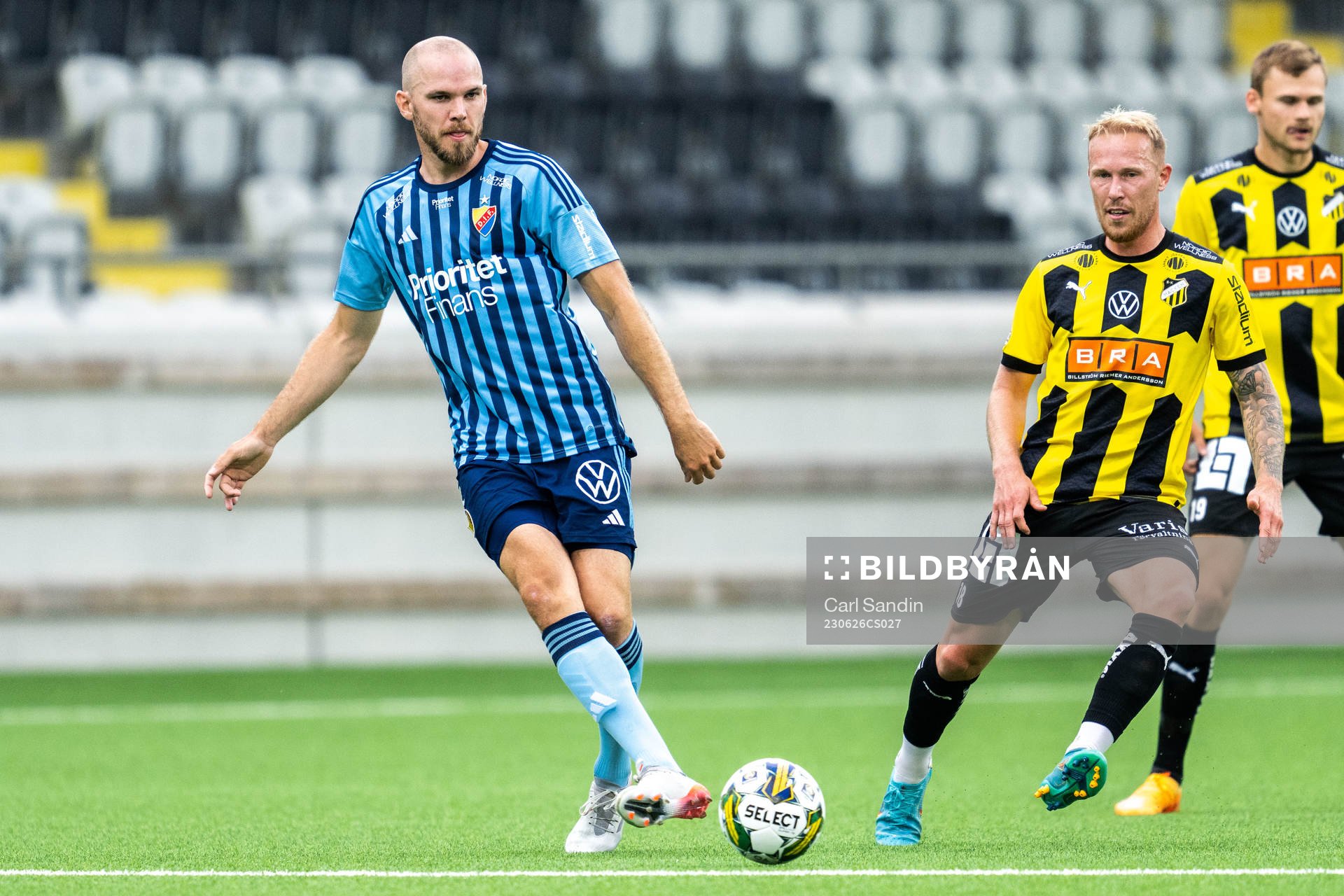 Djurgårdens Marcus Danielson och Häckens Mikkel Rygaard
