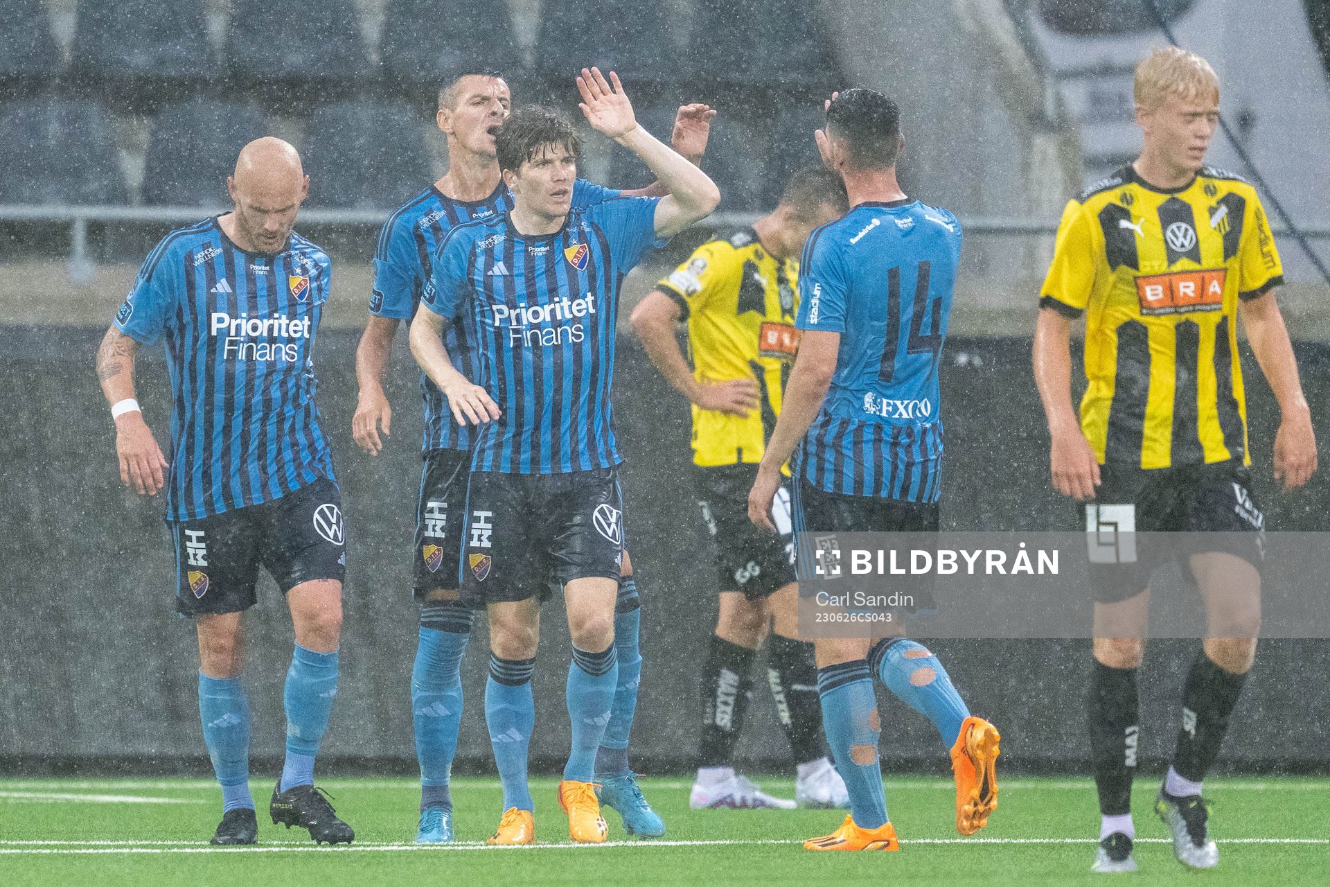 Djurgårdens Oliver Berg jublar