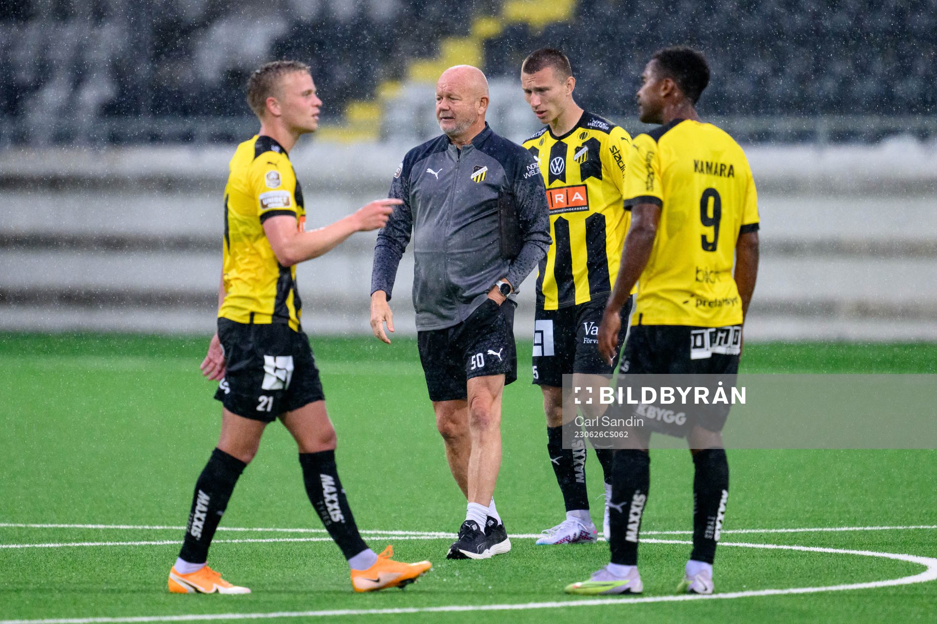 tränare Per-Mathias Høgmo och Kristoffer Lund Hansen
