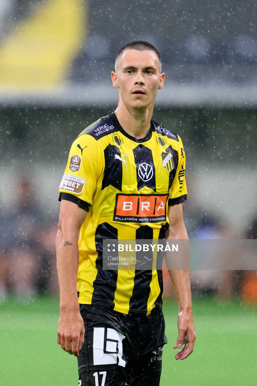 Häckens Tobias Carlsson under träningsmatchen i fotboll mellan Häcken och Djurgården den 26 juni 2023 i Göteborg. 