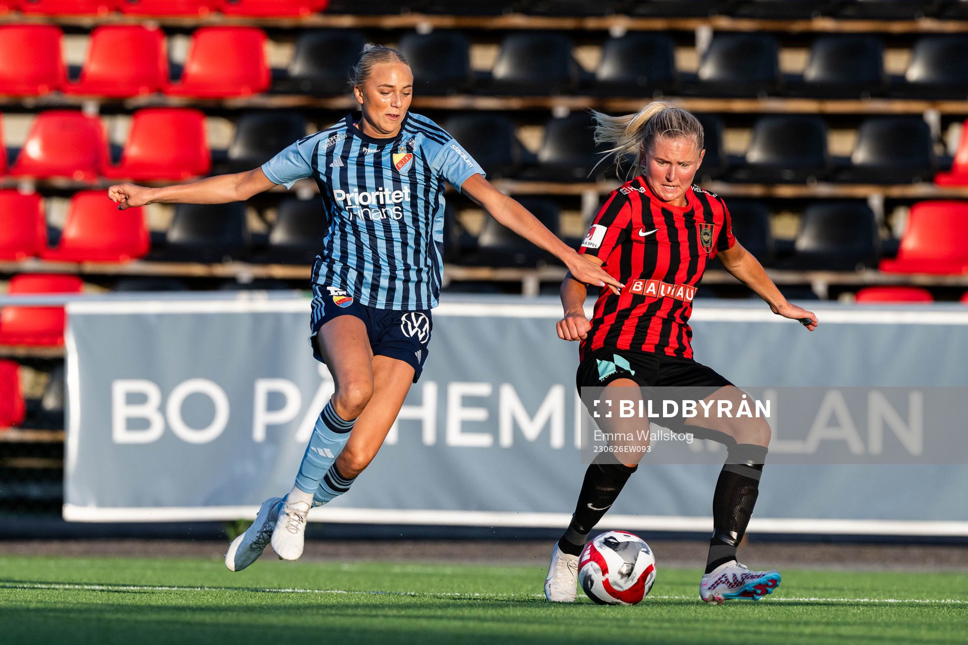 Djurgårdens Sara Lilja Vidlund och Brommapojkarnas Ellen
