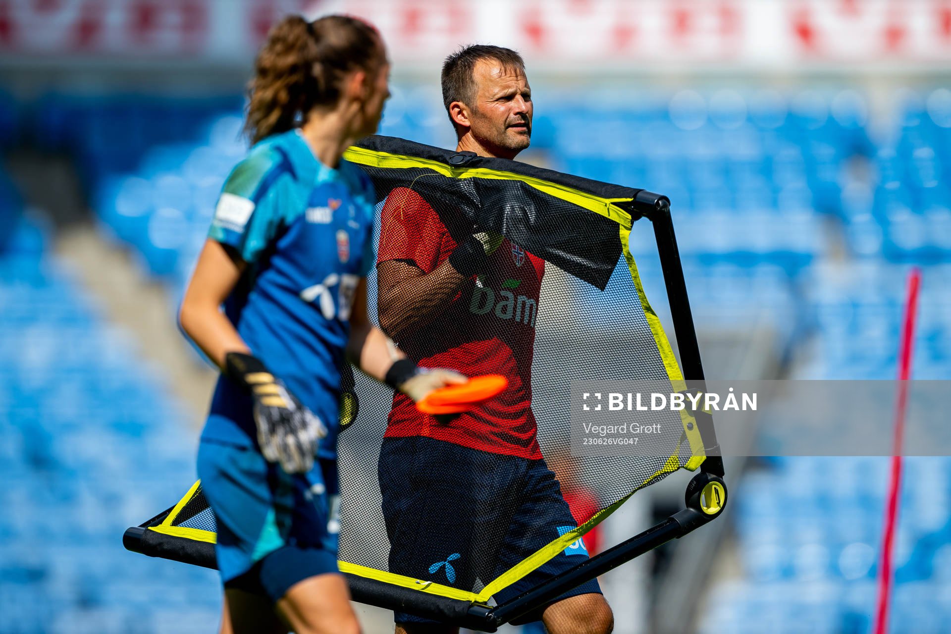 Jon Knudsen, goalkeeper coach of the Norwegian women's