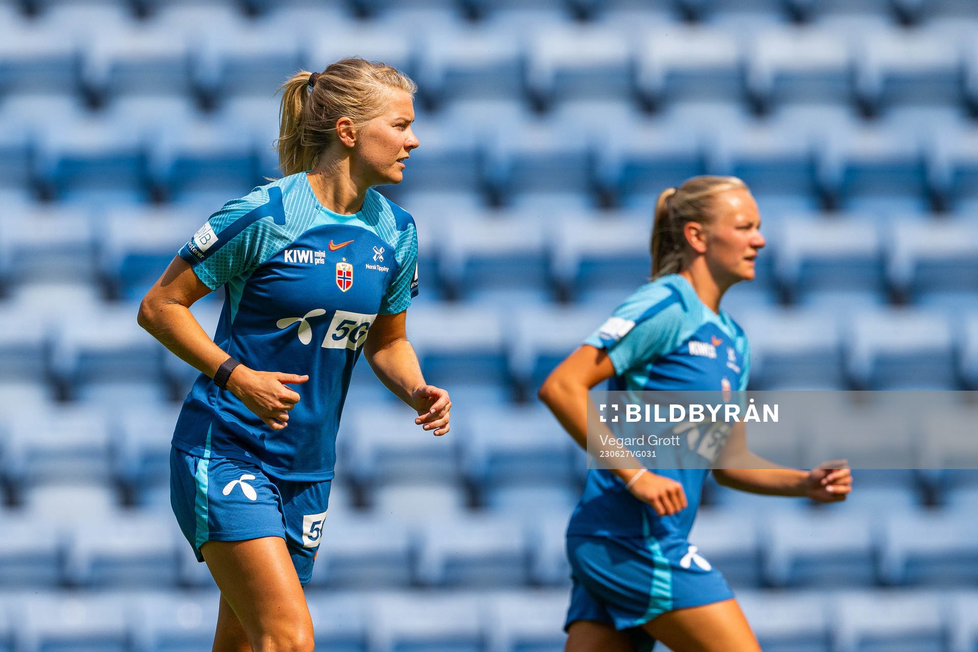 Ada Hegerberg and Frida Maanum of the Norwegian women's
