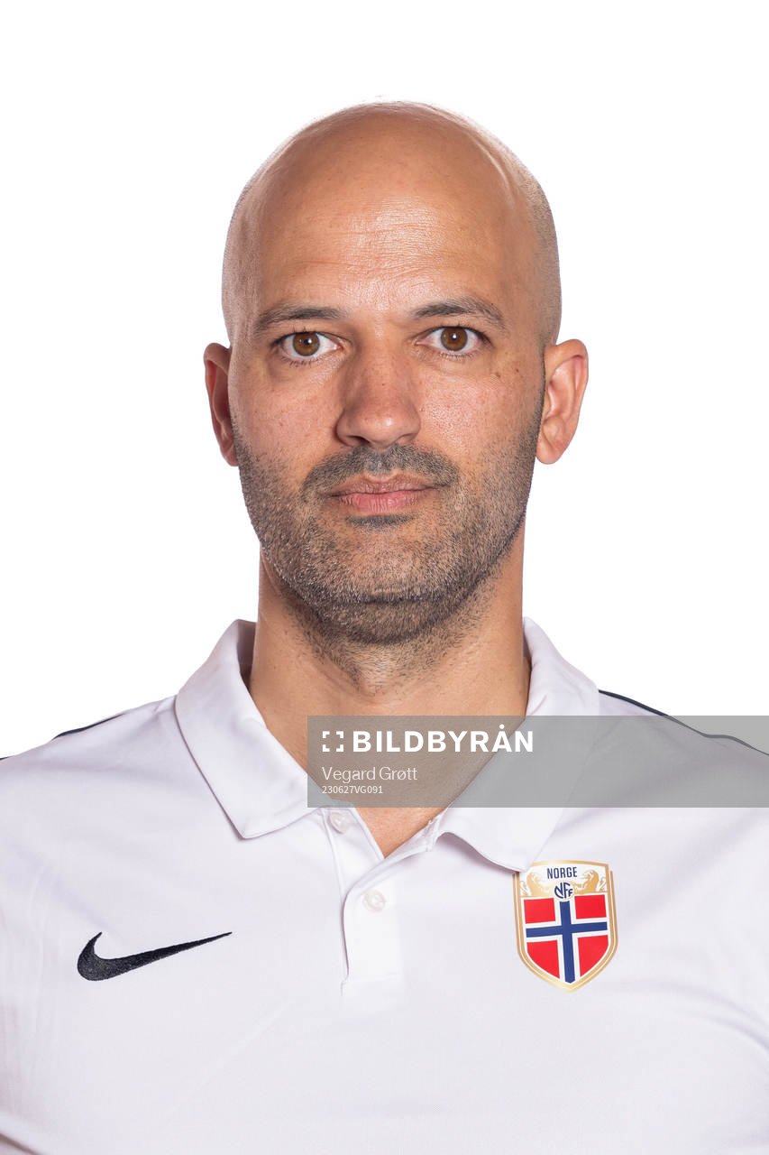 Luis Pimenta, head coach of the Norwegian U19 national