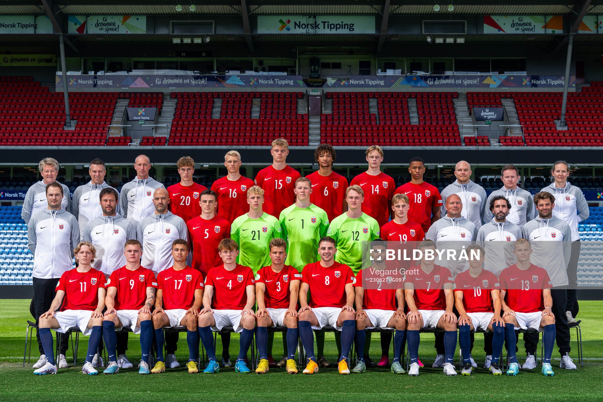 Players and staff of the Norwegian U19 national football