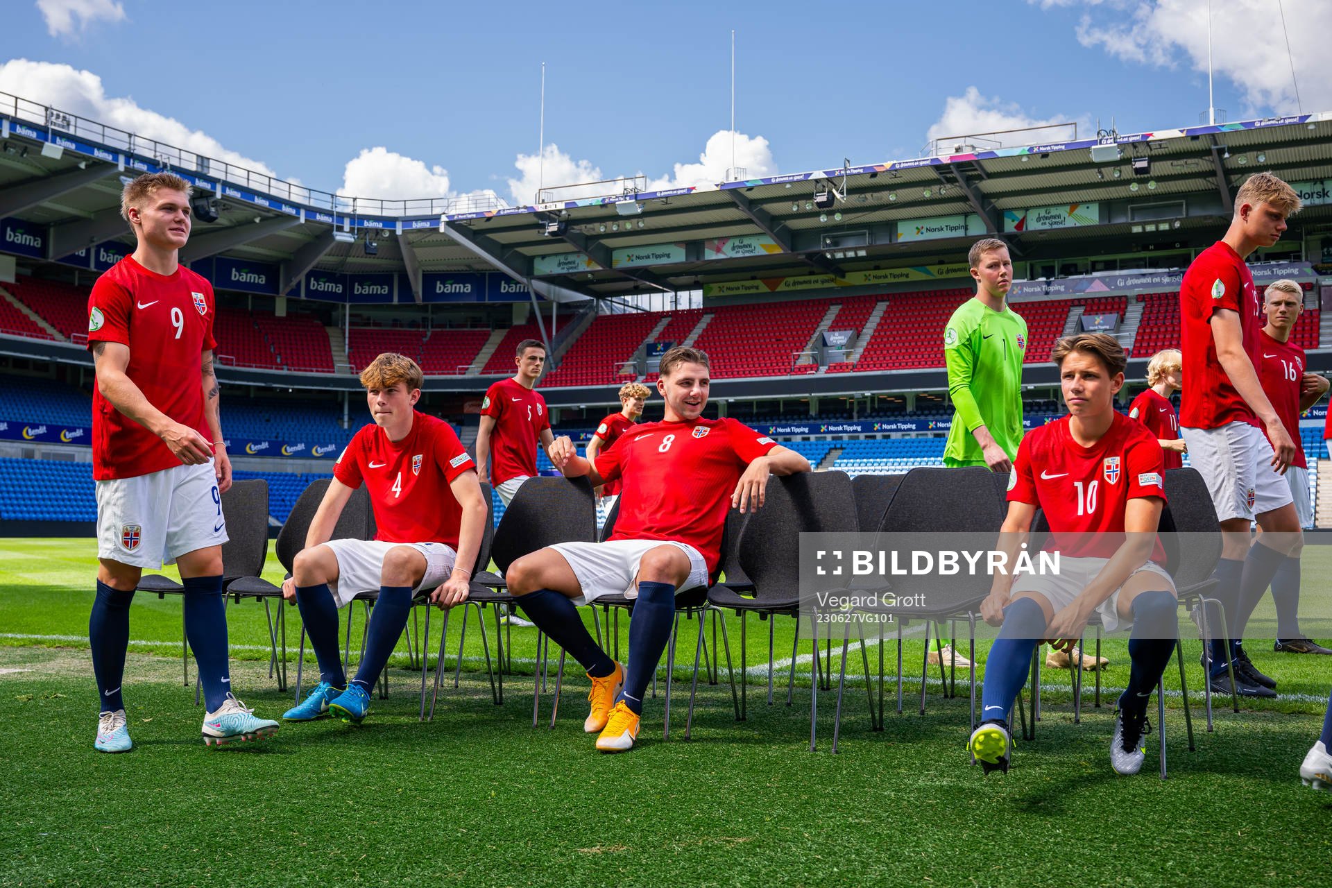 Erik Flataker, Nikolai Hopland, Niklas Ødegård, Oliver