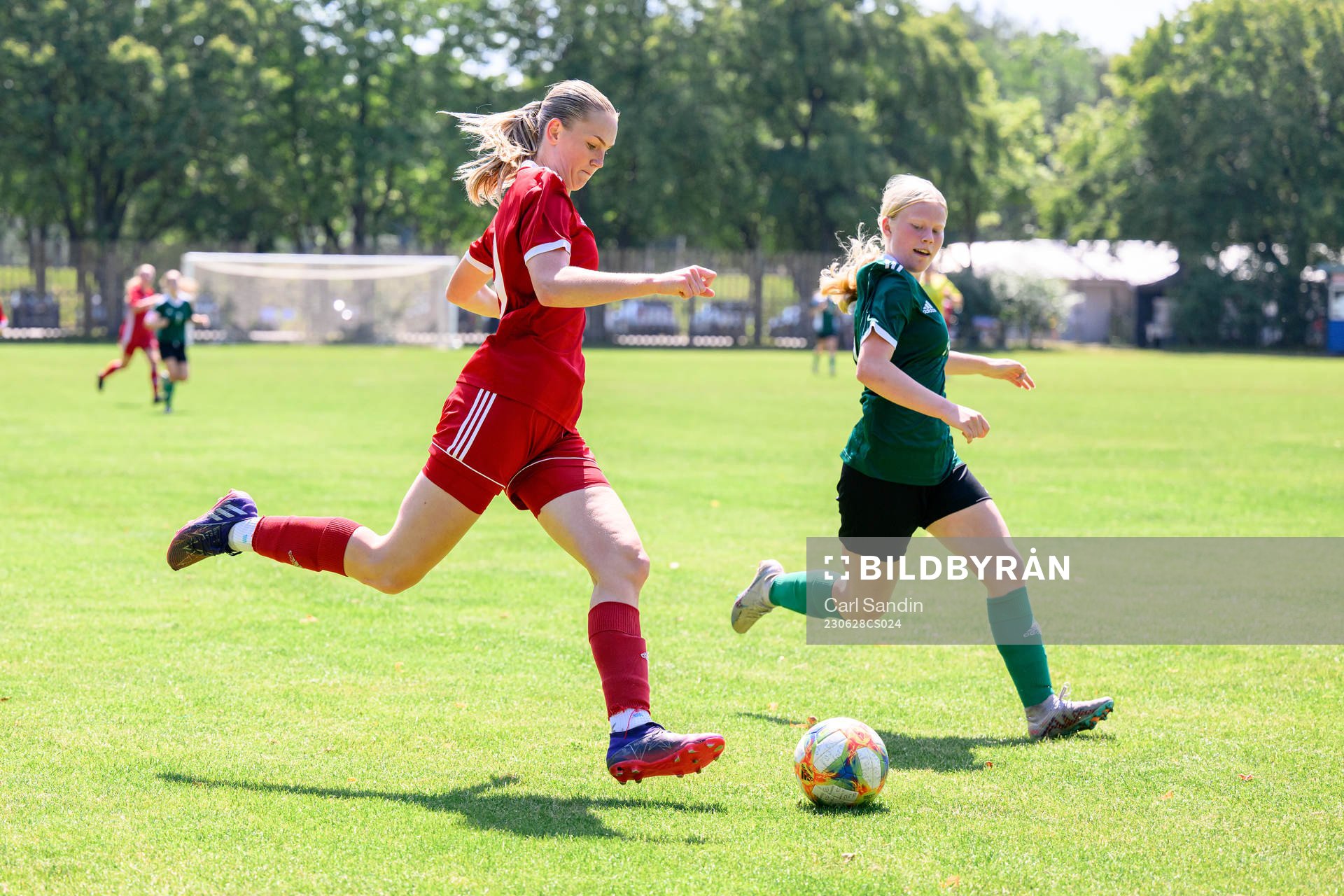 Selma Dahlqvist och Anna Björk Heikkisdottir
