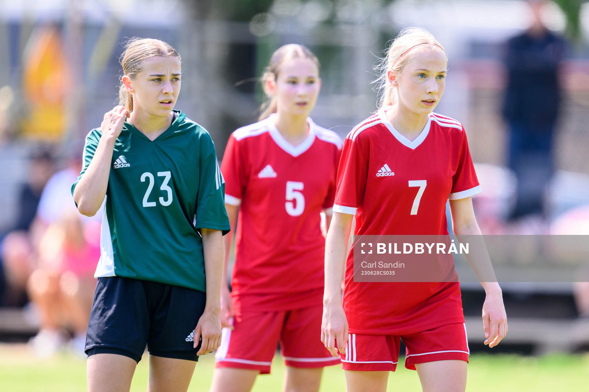 Emma Sundvall och Ebba Karlsèn