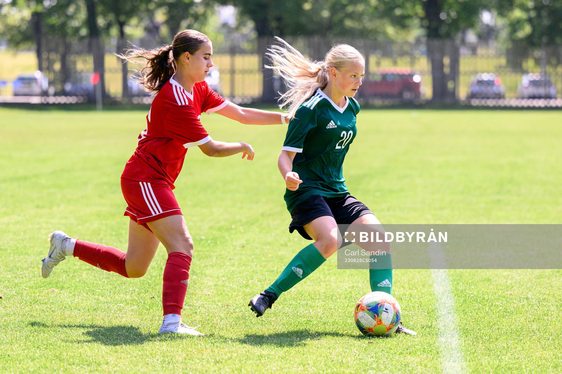 Jennifer Olofsson och Sally Nylén