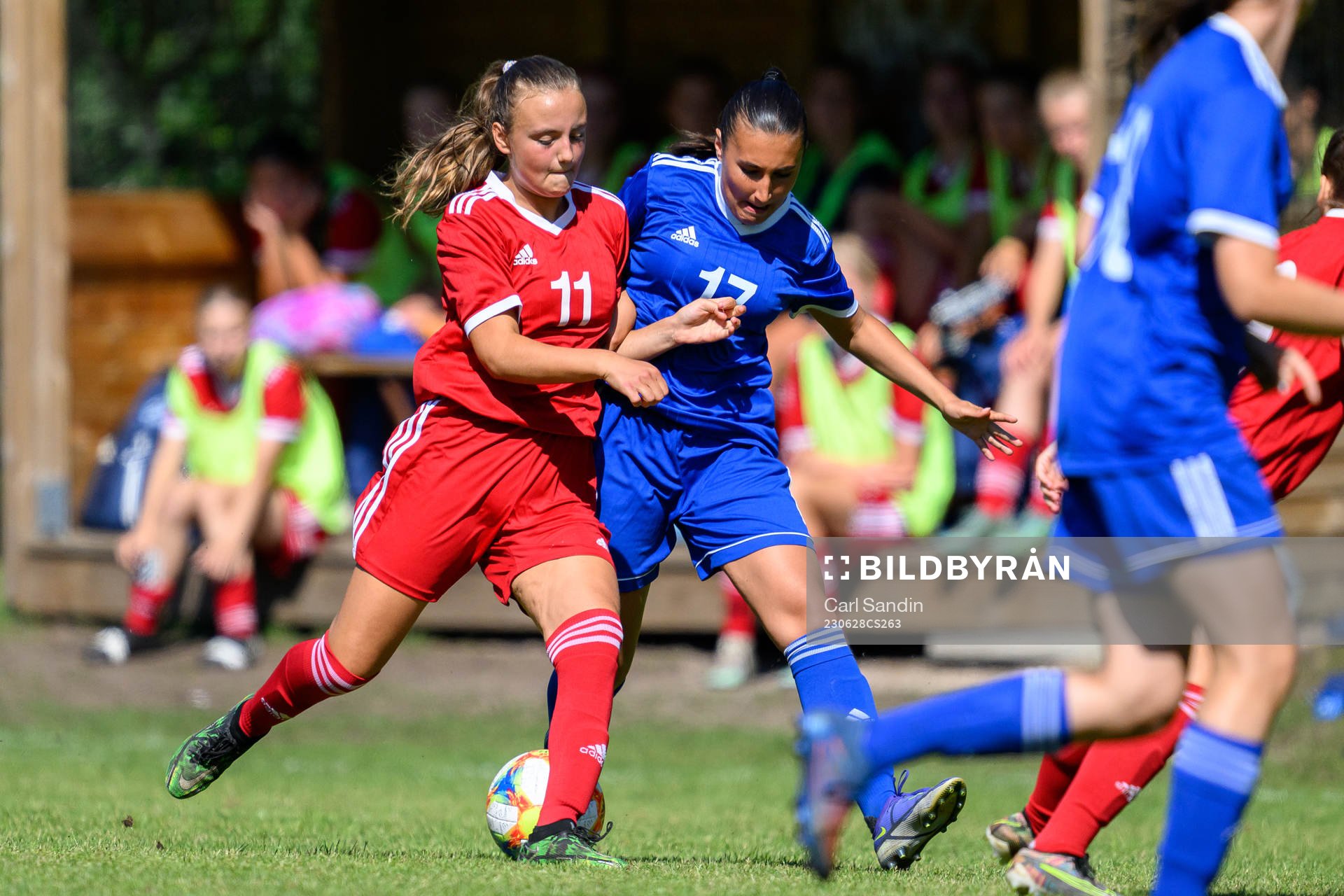 Märta Lindell och Cornelia Soltani