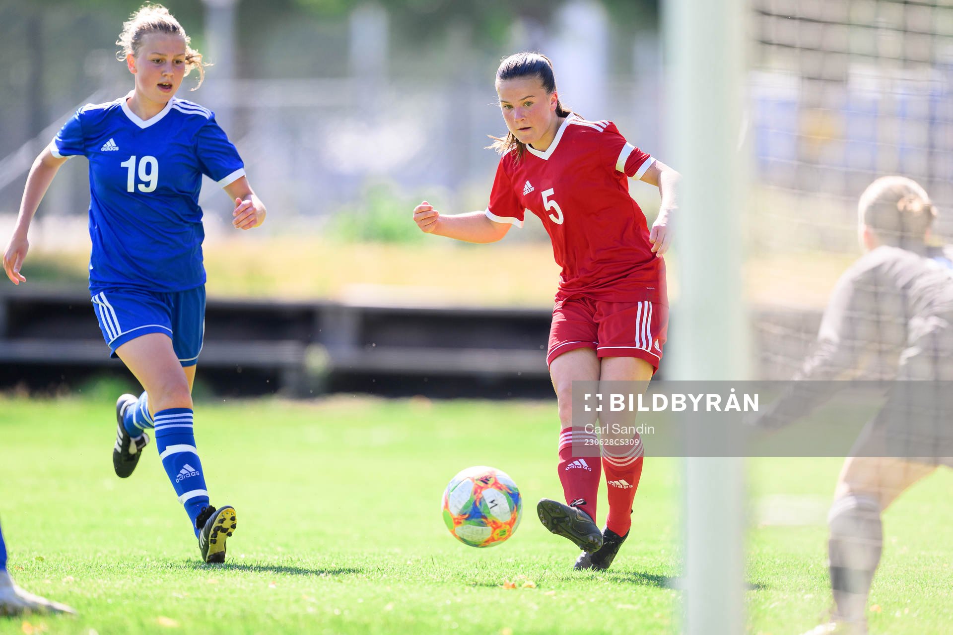 Elin Lissel och Selma Boström