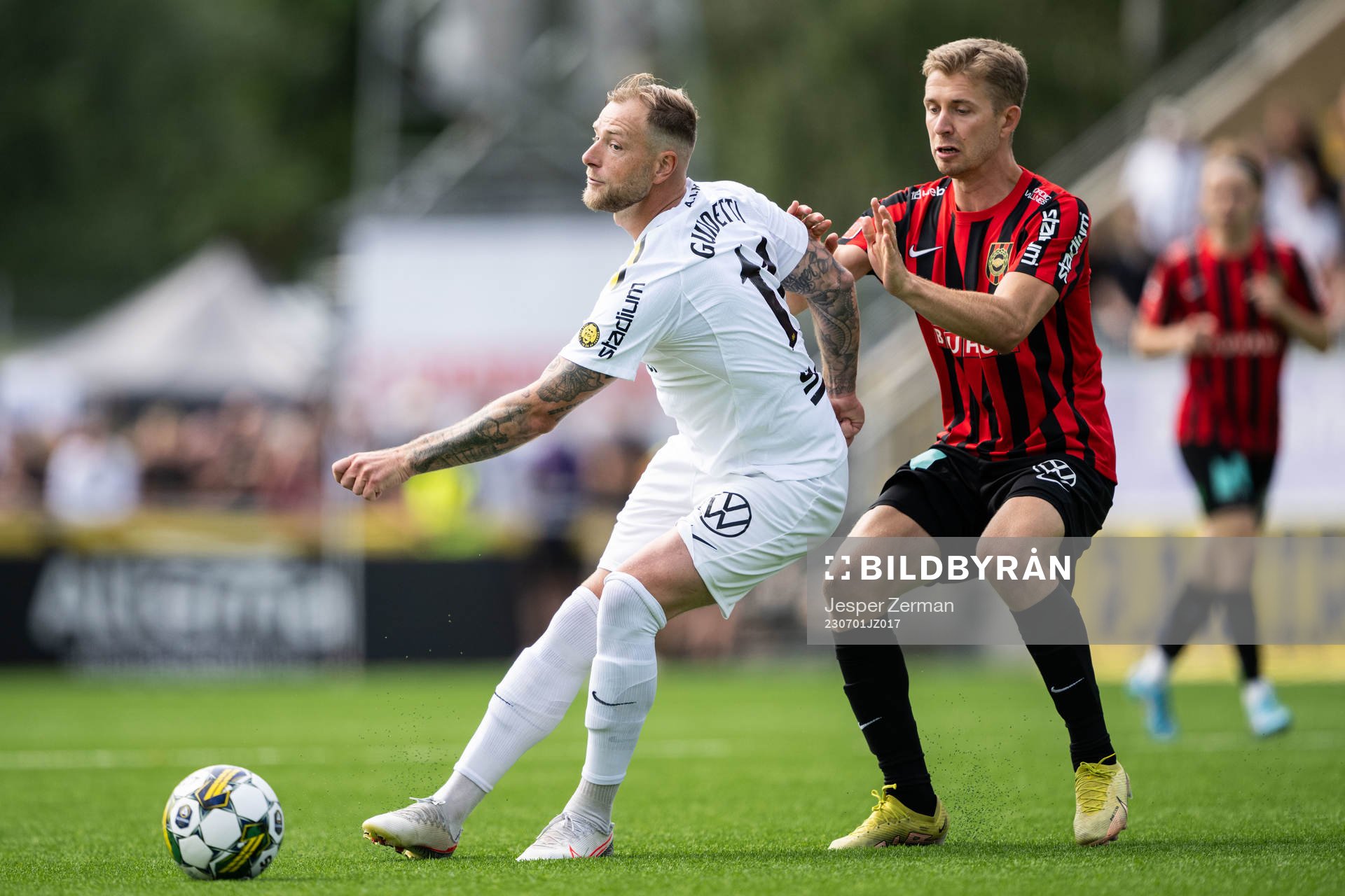 AIKs John Guidetti och Brommapojkarnas Ludvig Fritzson
