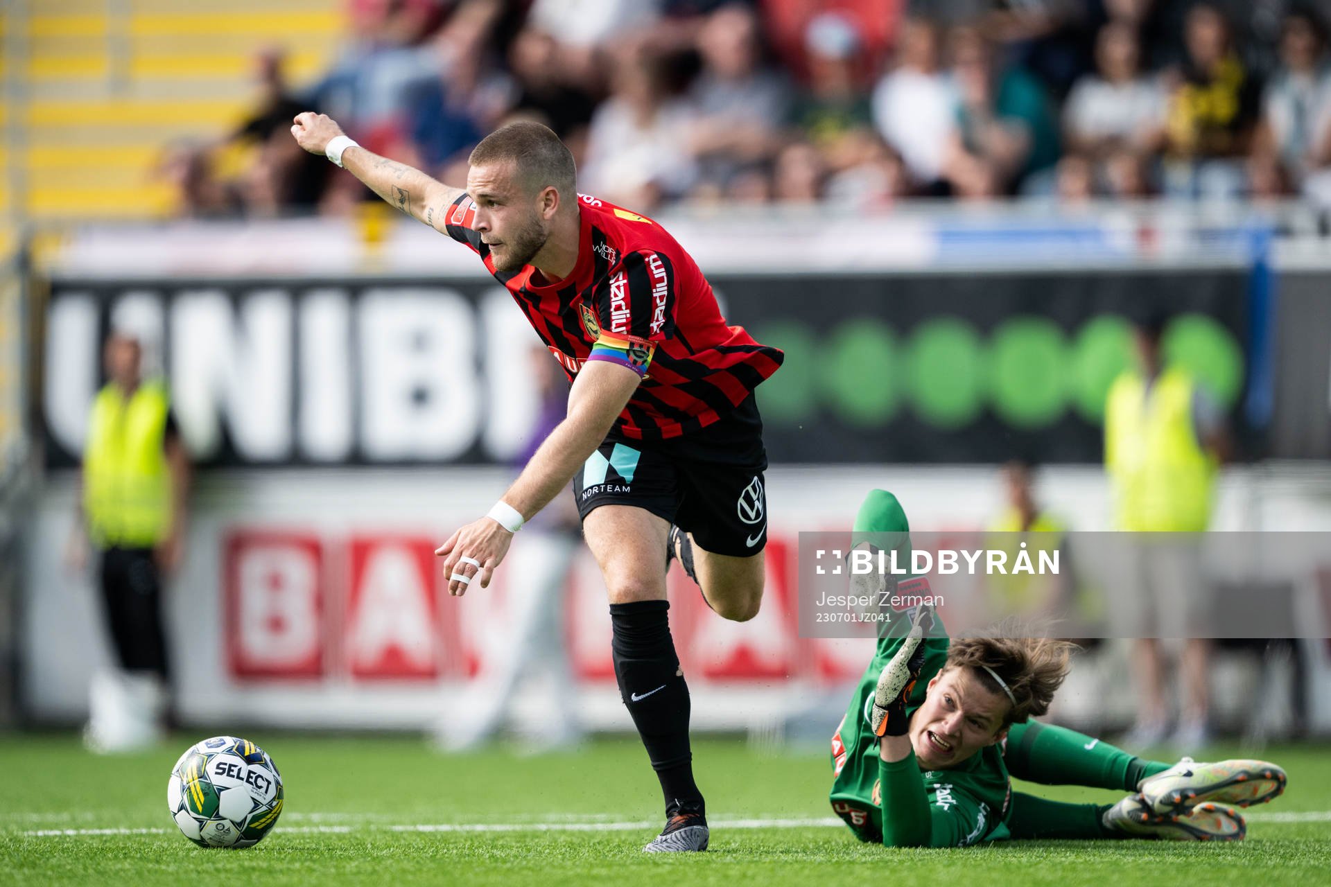 Brommapojkarnas Amadeus Sögaard och målvakt Filip Sidklev