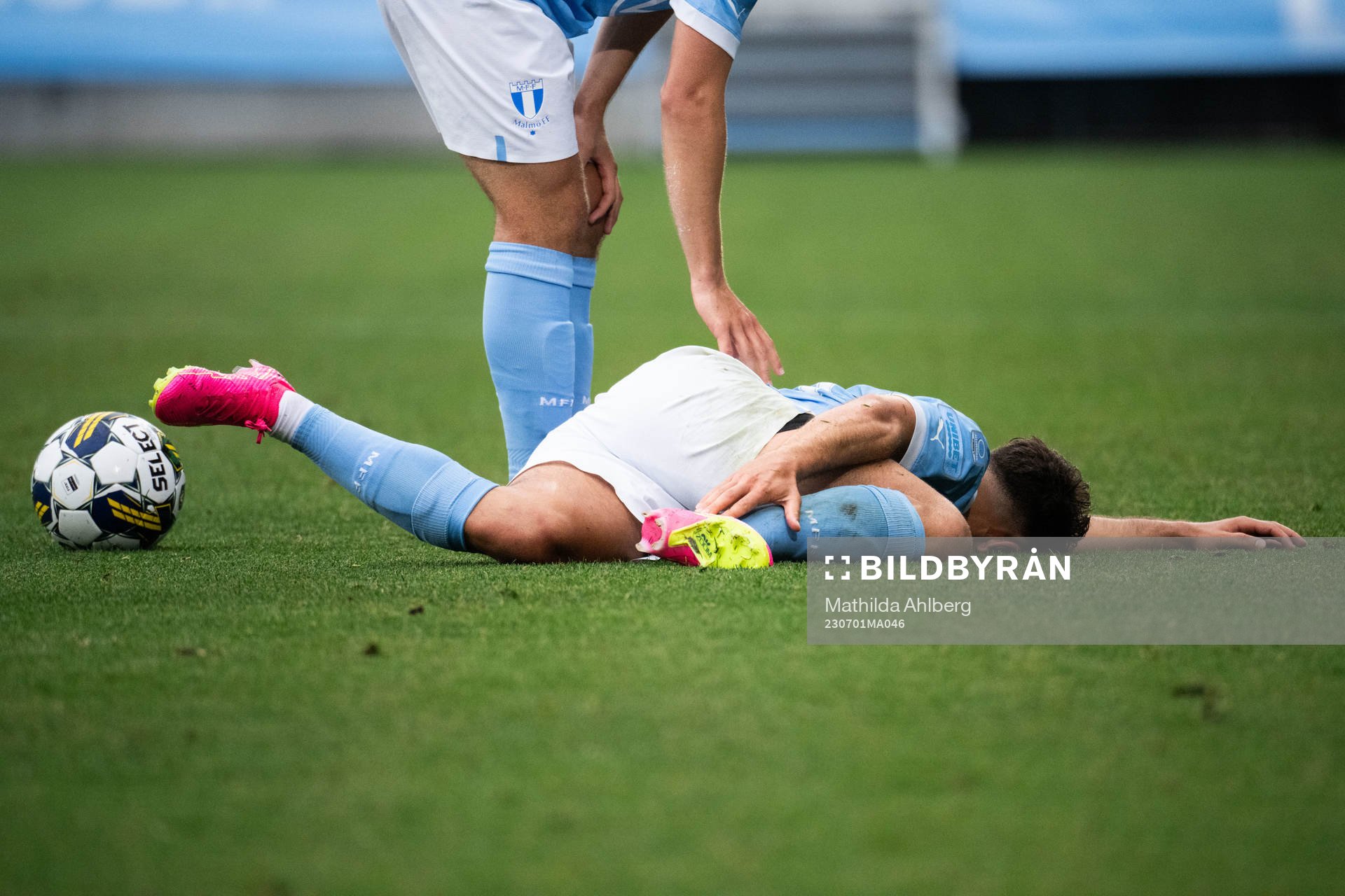 Malmö FFs Moustafa Zeidan har ont