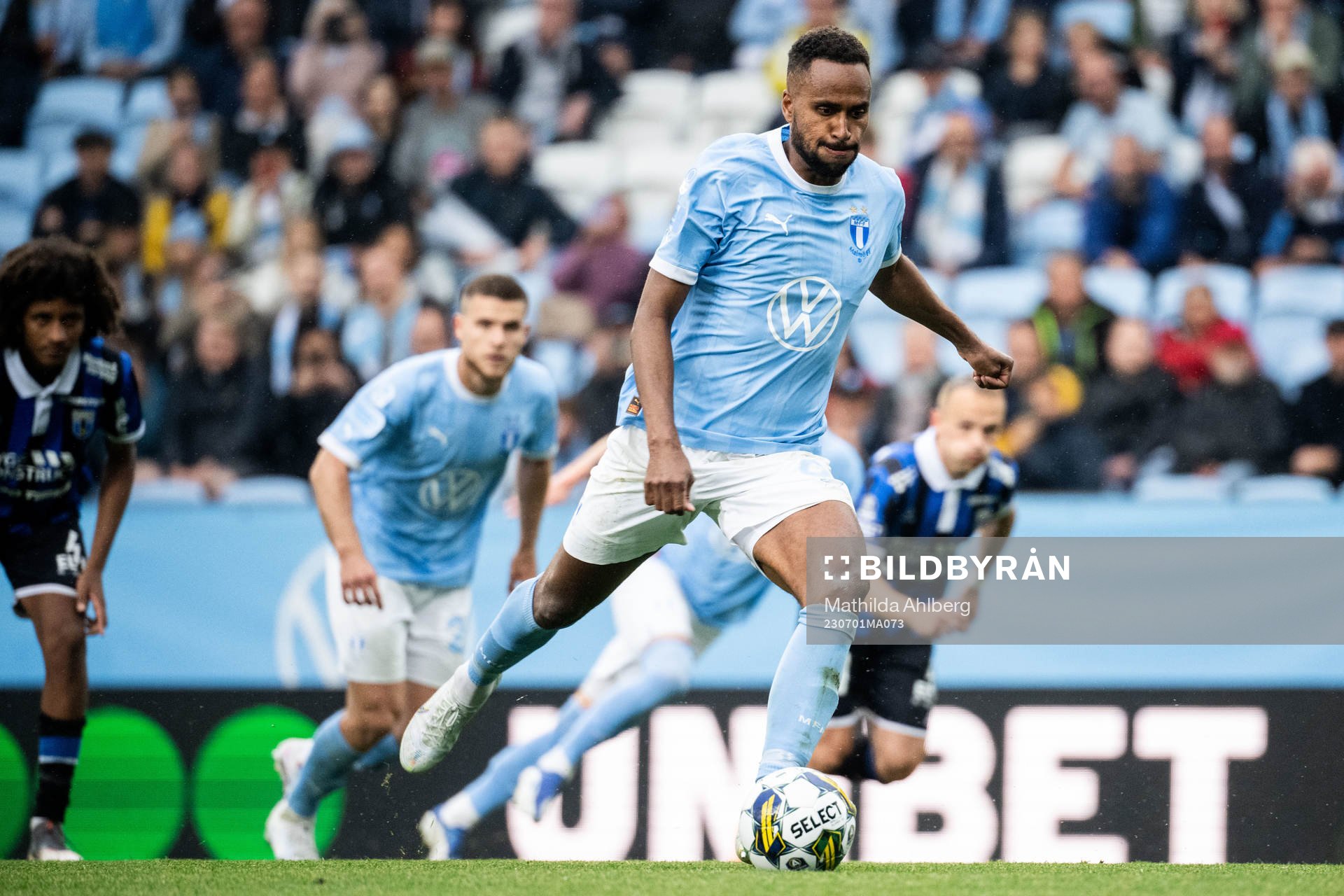 Malmö FFs Isaac Kiese Thelin gör 2-0