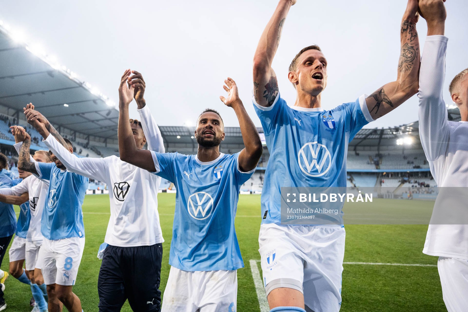 Malmö FFs Isaac Kiese Thelin och Søren Rieks jublar