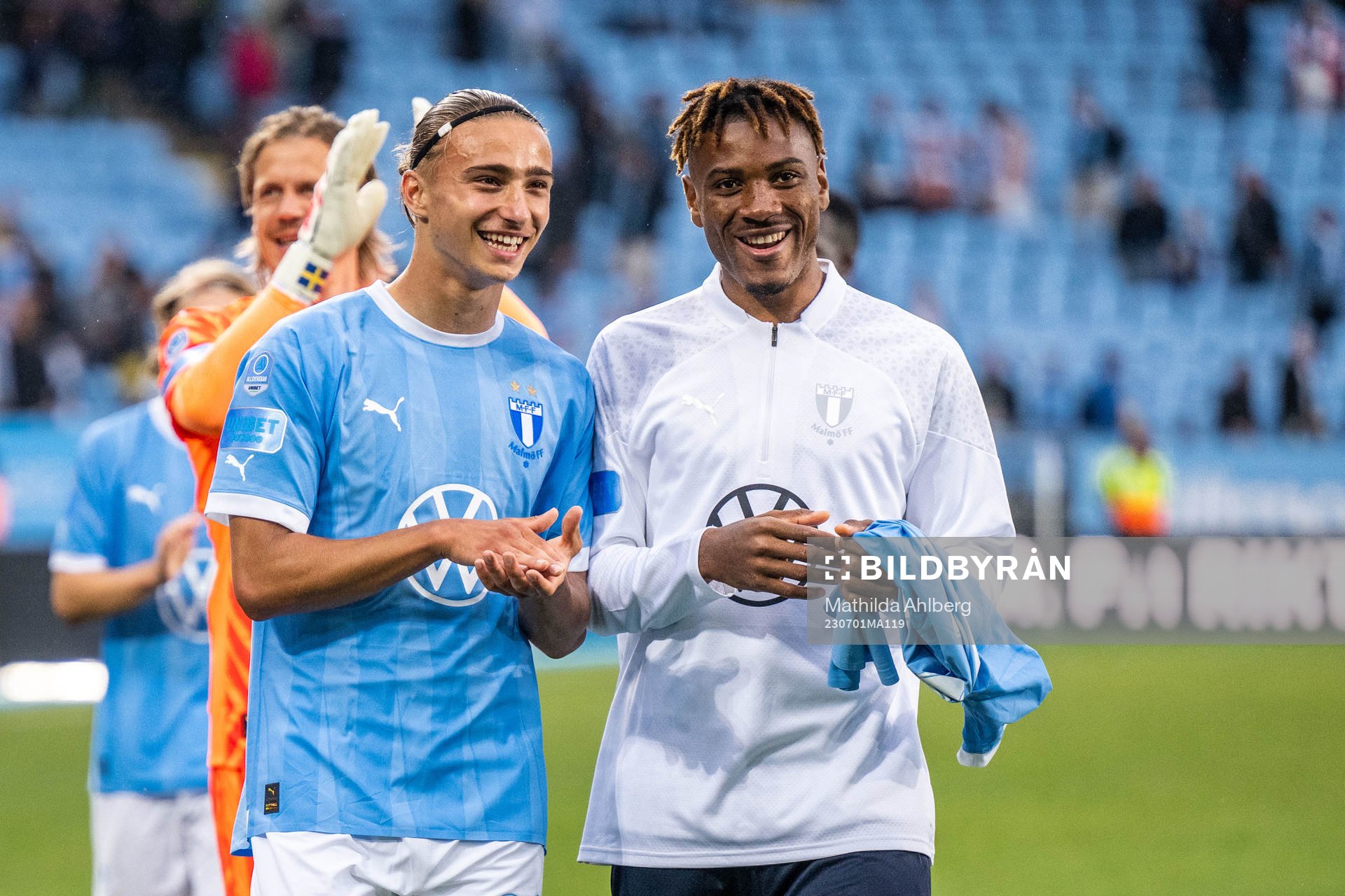 Malmö FFs Elison Makolli och Samuel Kotto