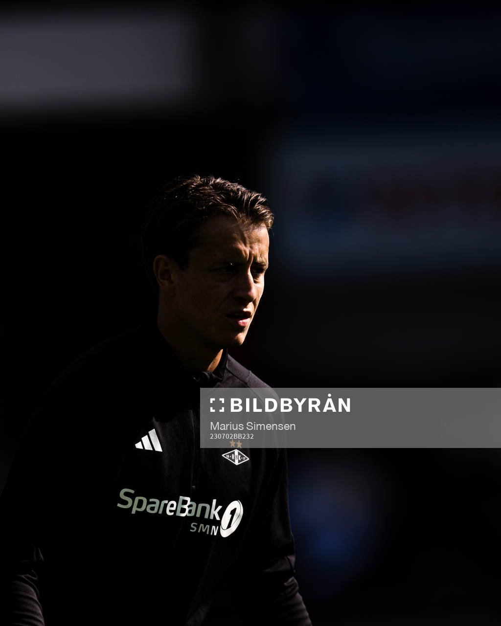 Ole Sæter of Rosenborg warms up