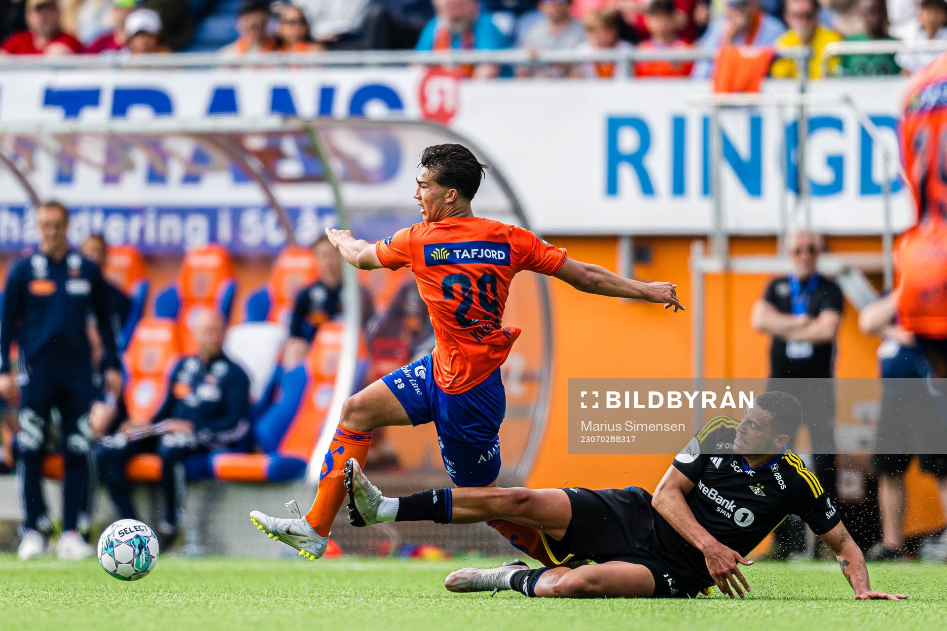 Bjørn Martin Kristensen of Aalesund and Samual Rogers of