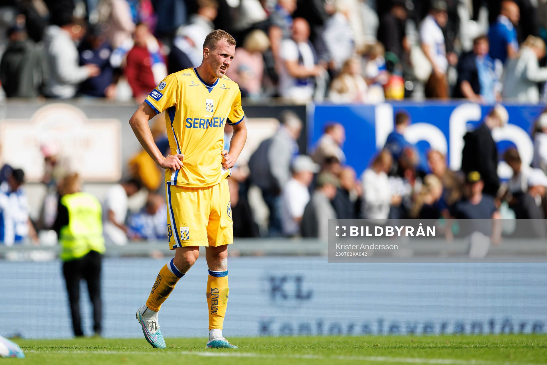 IFK Göteborgs Adam Carlén deppar