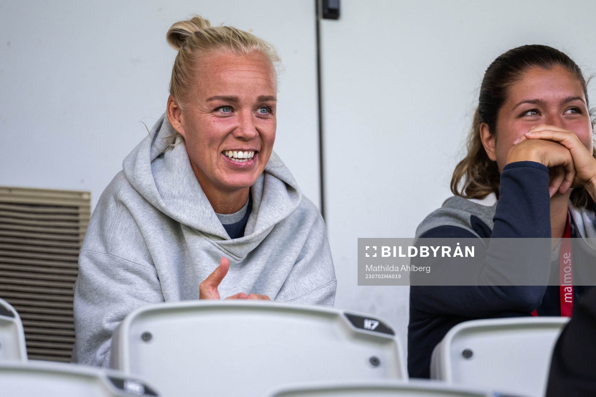 FC Rosengårds Caroline Seger på läktaren