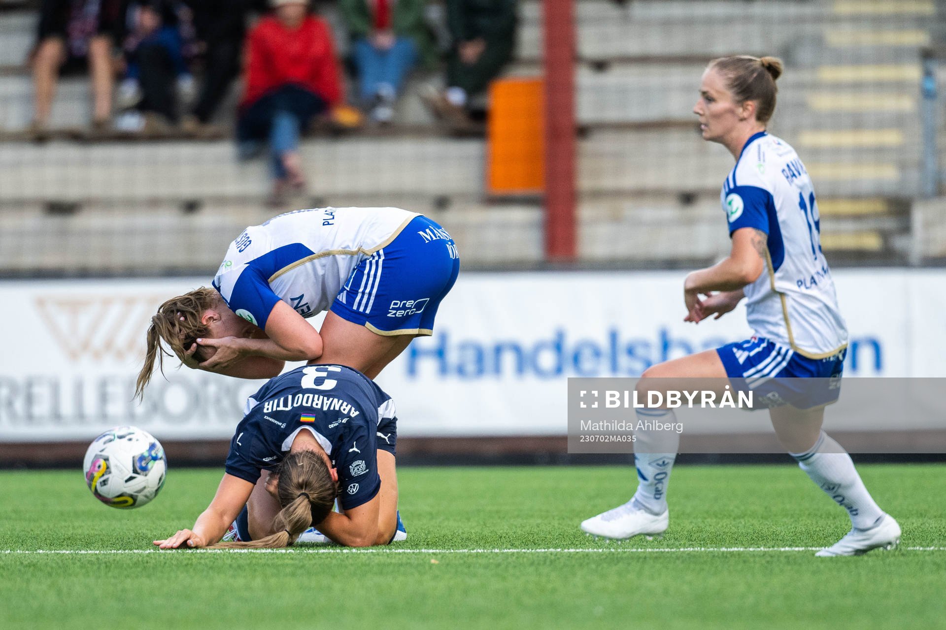 IFK Norrköpings Lovisa Gustafsson och FC Rosengårds