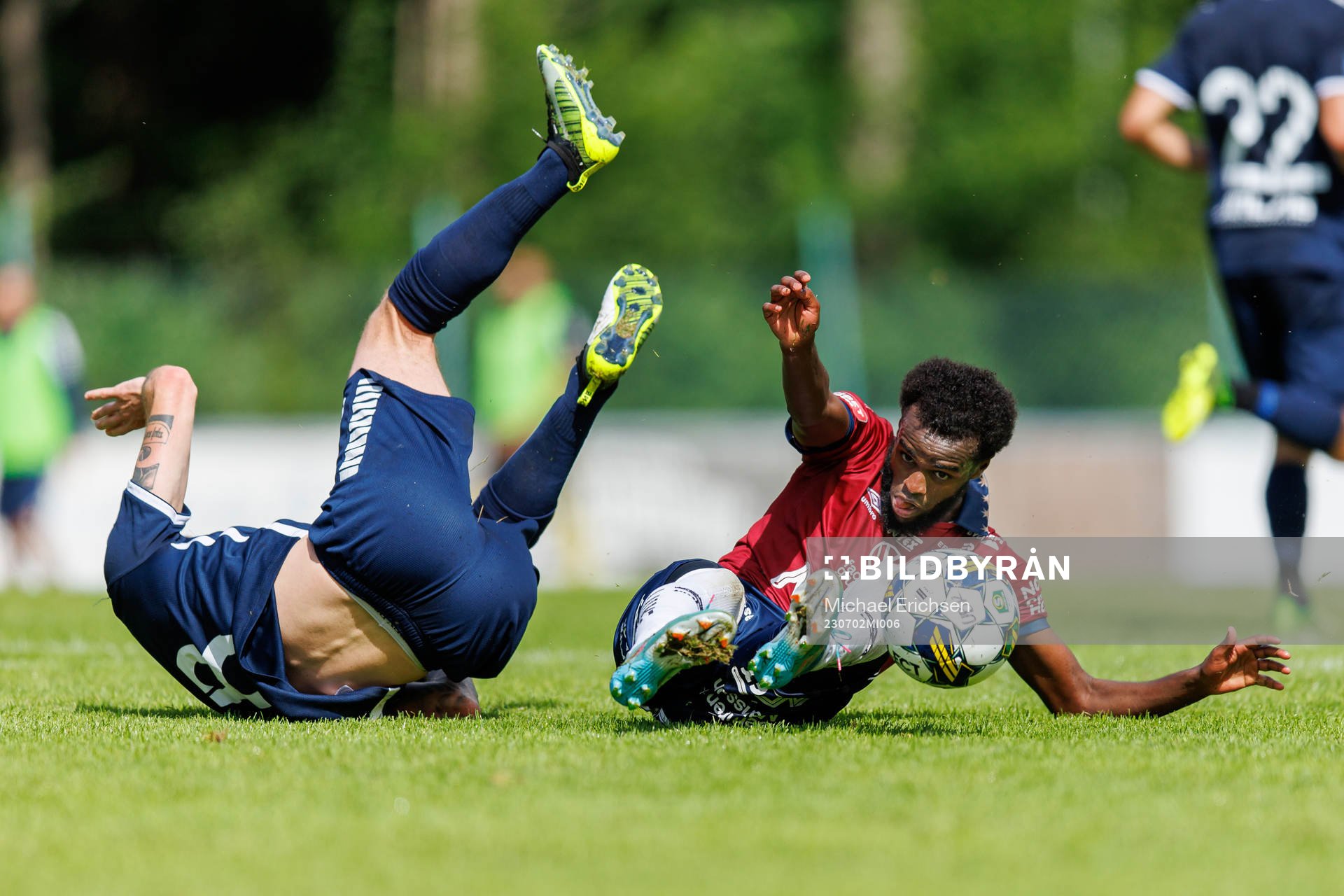 Utsiktens Alexander Faltsetas och Örgrytes Mubaarak Nuh