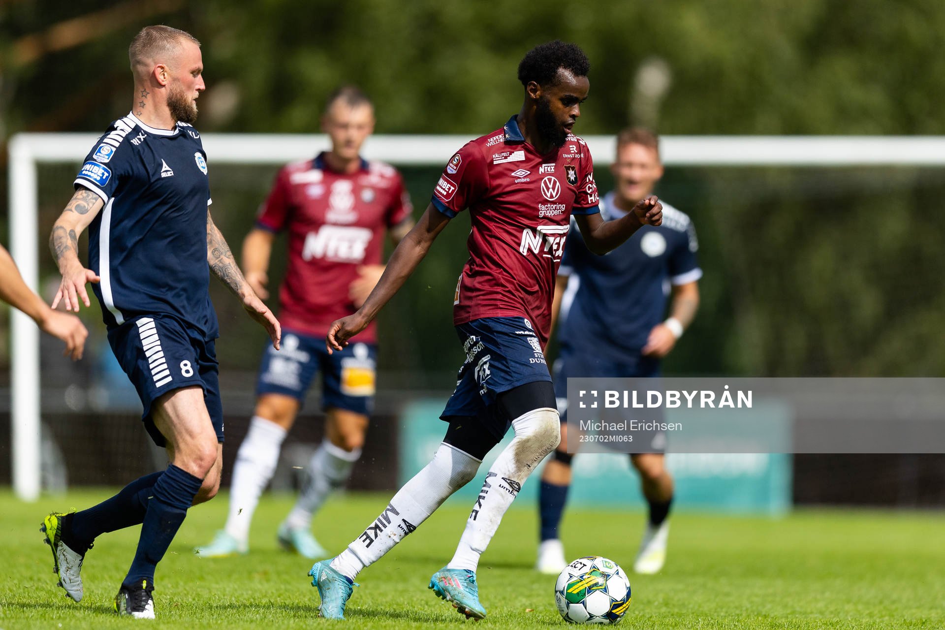 Utsiktens Alexander Faltsetas och Örgrytes Mubaarak Nuh