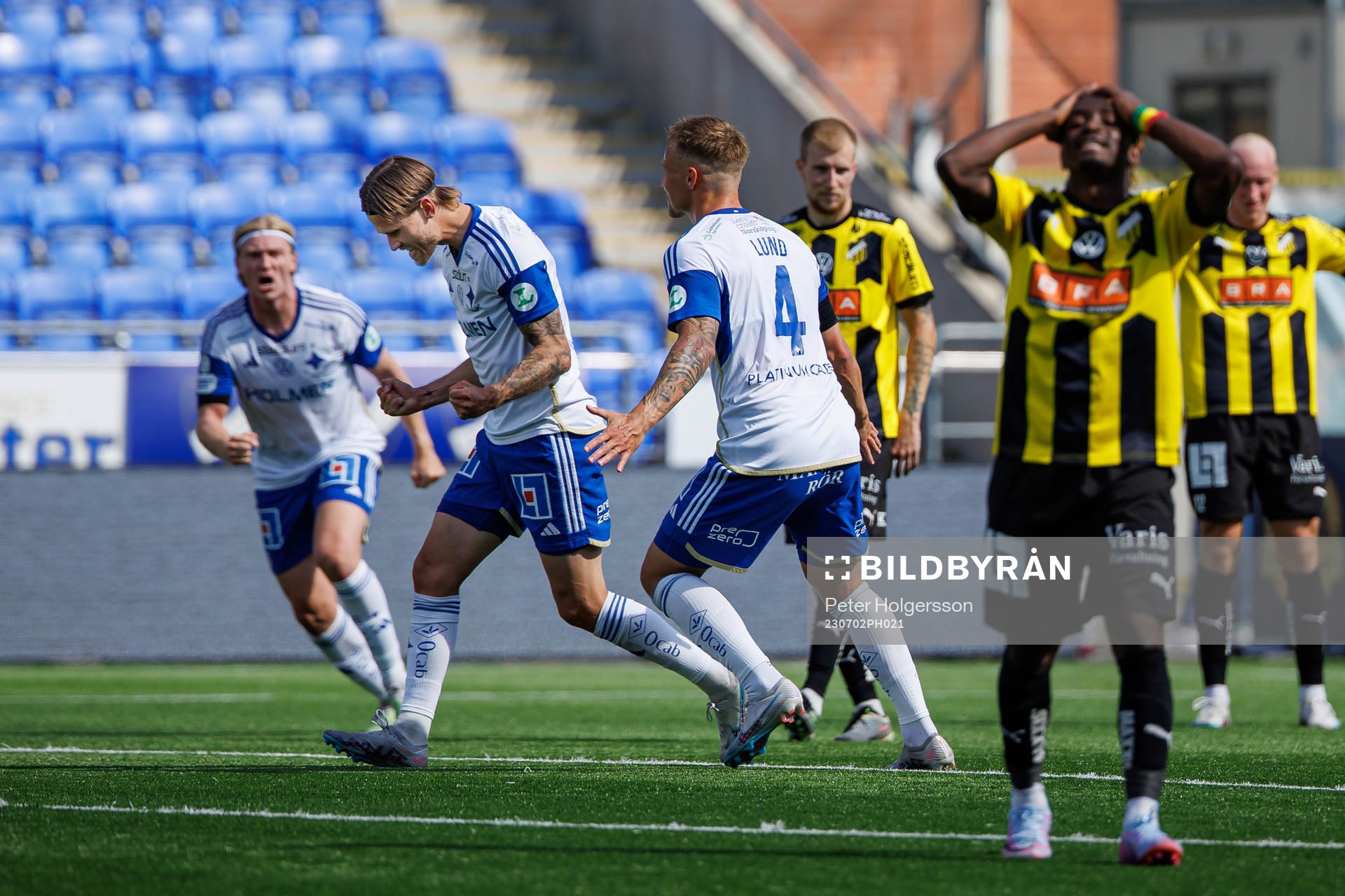 IFK Norrköpings Arnor Traustason jublar