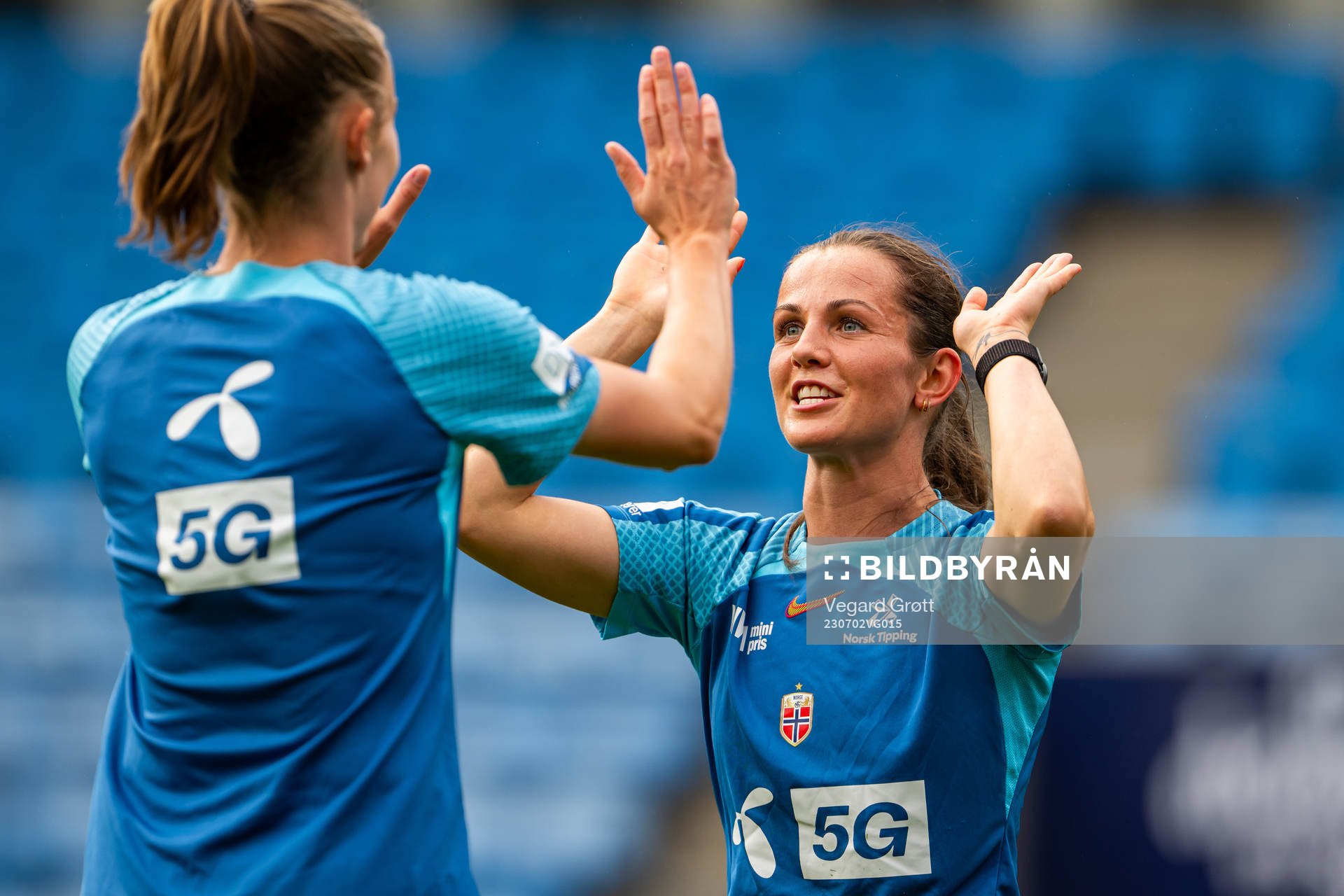 Tuva Hansen and Caroline Graham Hansen of the Norwegian