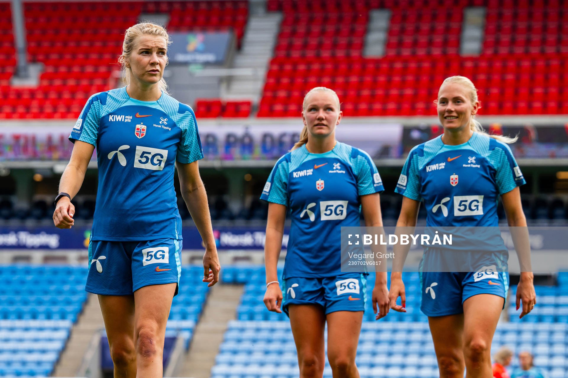 Ada Hegerberg, Frida Maanum and Guro Bergsvand of the