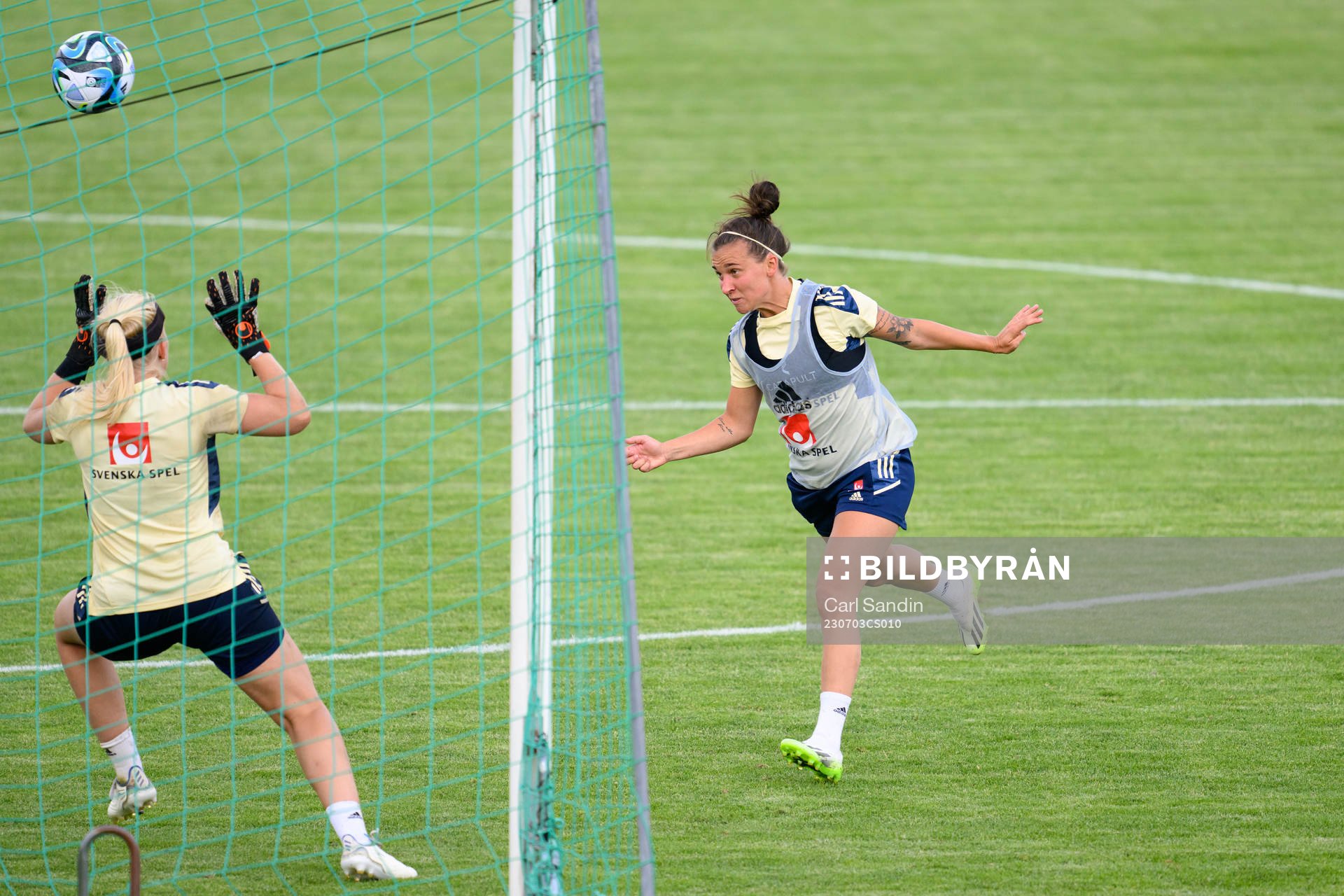 Julia Zigiotti Olme at a training session with the Swedish